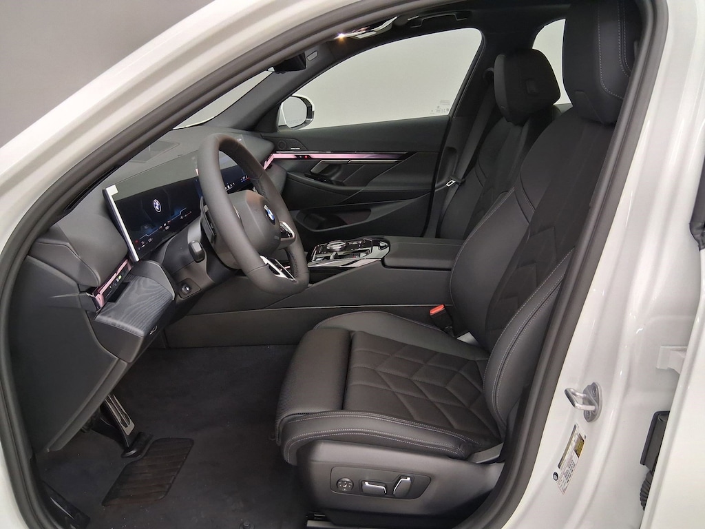 New 2026 BMW 530i Sedan