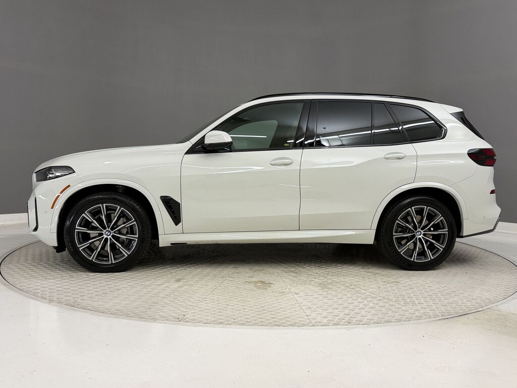 Used 2024 BMW X5 xDrive40i SUV