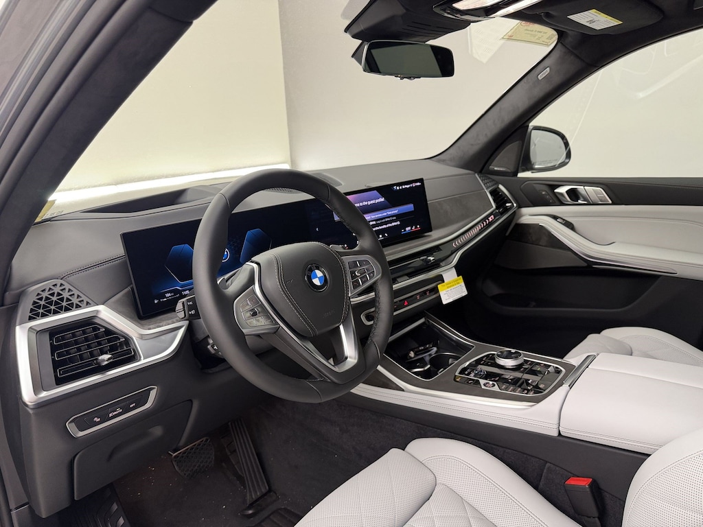 New 2027 BMW X7 xDrive40i SUV