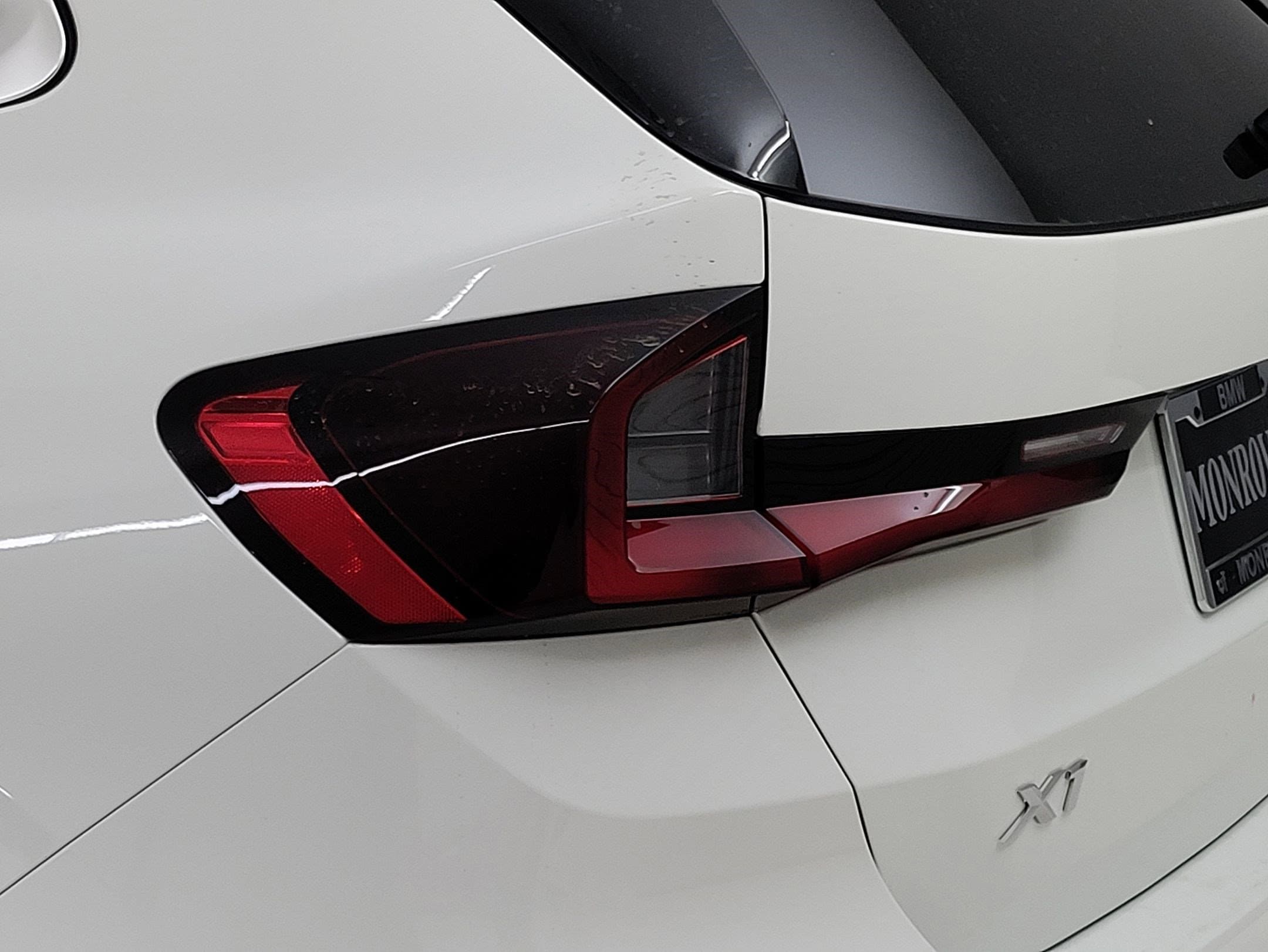 2026 BMW X1 xDrive28i photo 3
