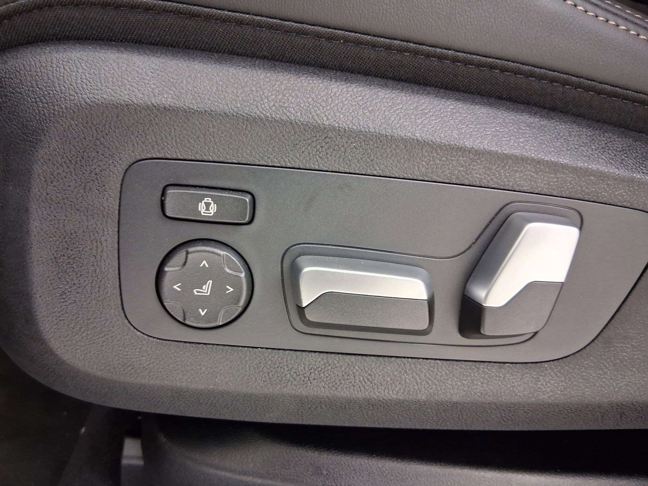 2026 BMW X5 50e - Photo 13