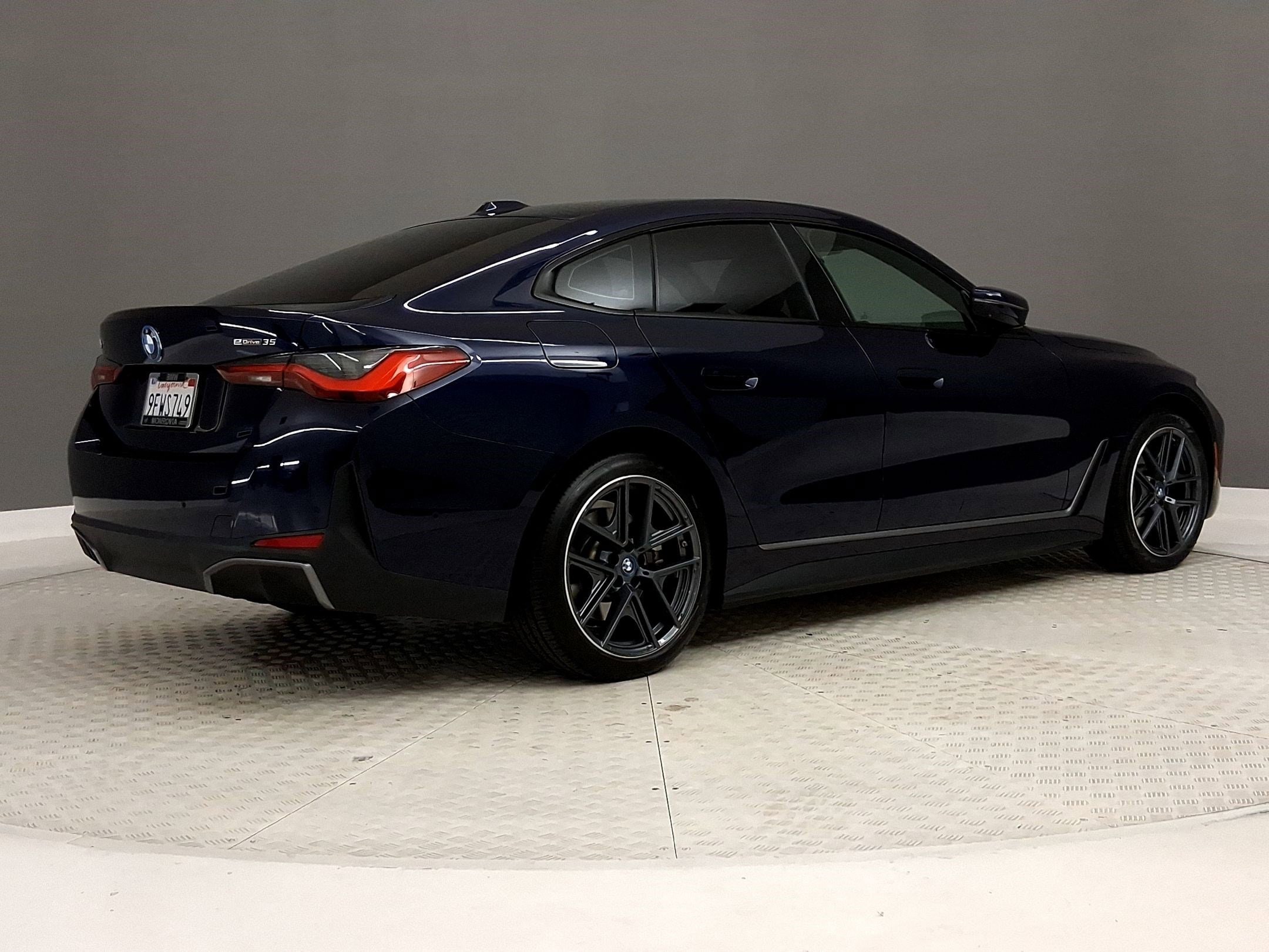 2023 BMW i4 eDrive35 photo 6