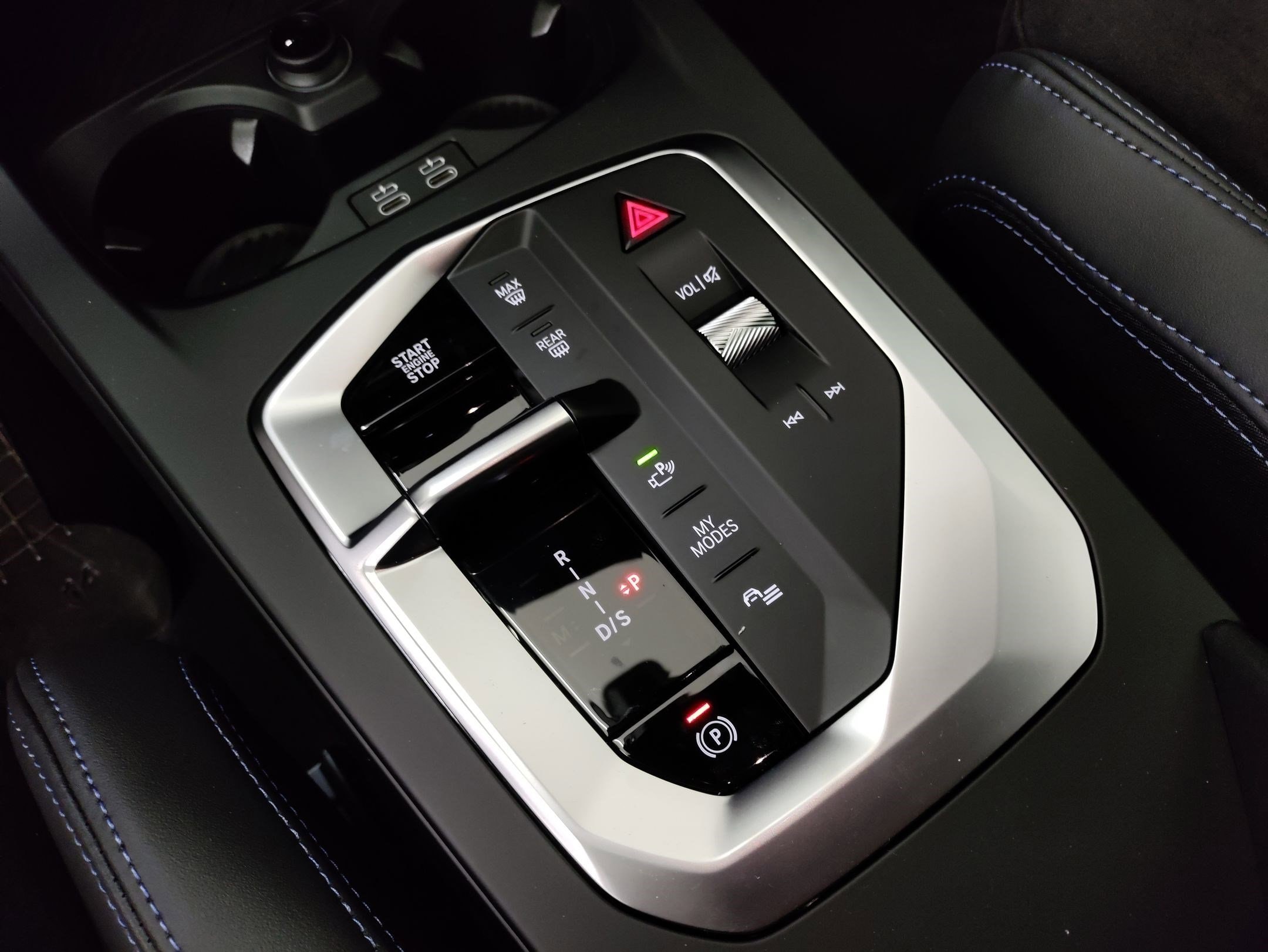 2026 BMW 2 Series M235 - Photo 21