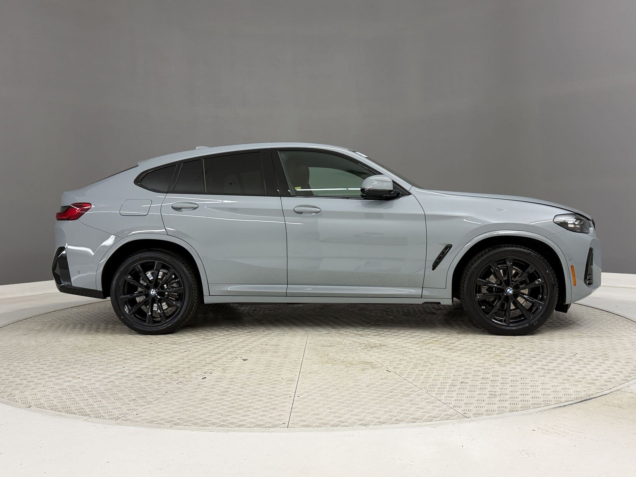 2024 BMW X4 XDrive30i SUV