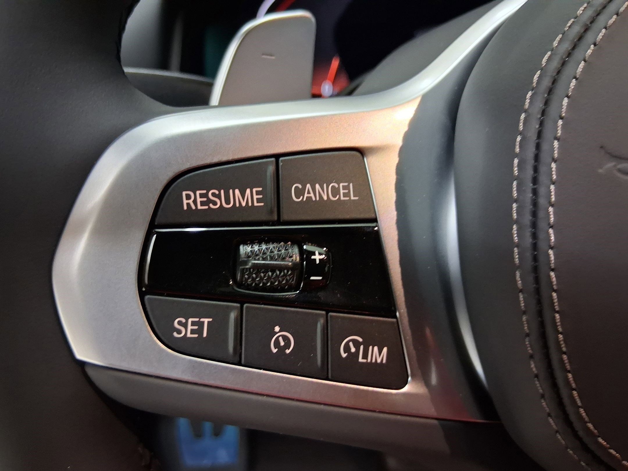 2026 BMW 8 Series 840i - Photo 15
