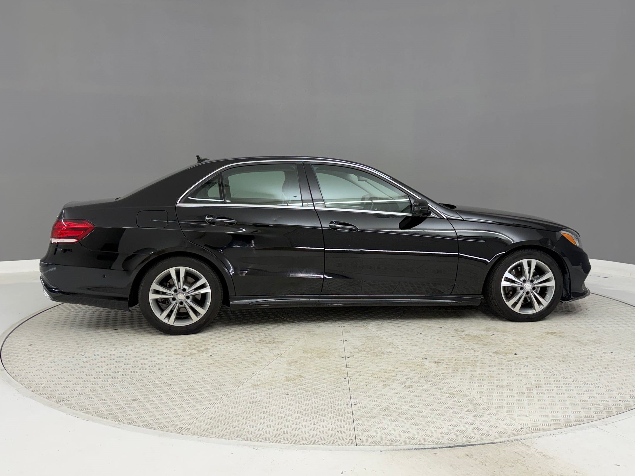 2014 Mercedes-Benz E-Class E 250 BlueTEC Sedan