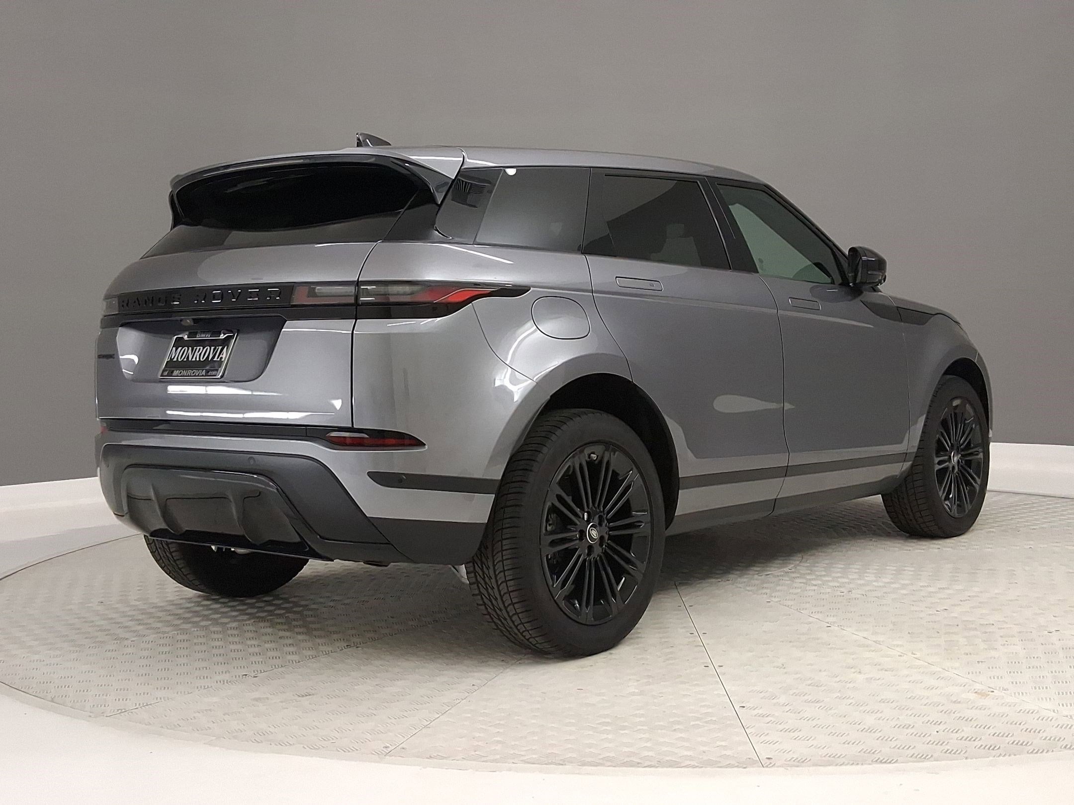 2025 Land Rover Range Rover Evoque Core S photo 6