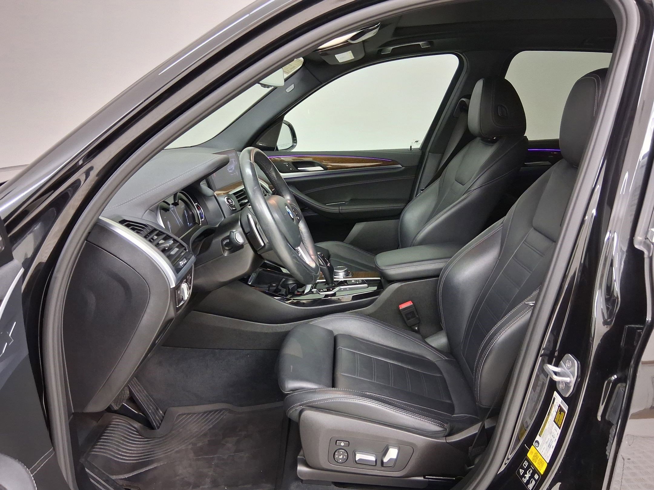 2019 BMW X3 xDrive30i photo 2