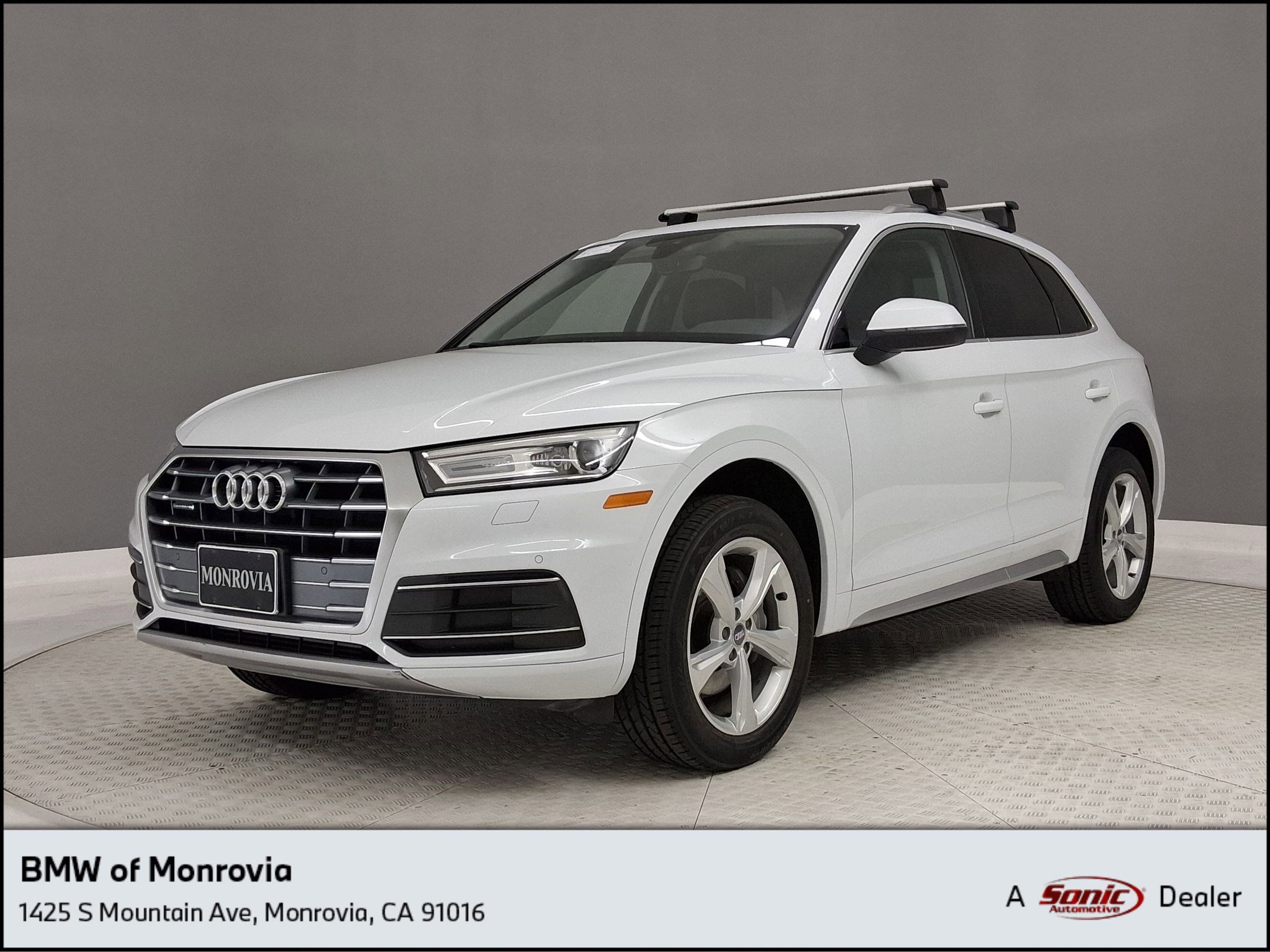 2020 Audi Q5 45 quattro S tronic Premium's photo