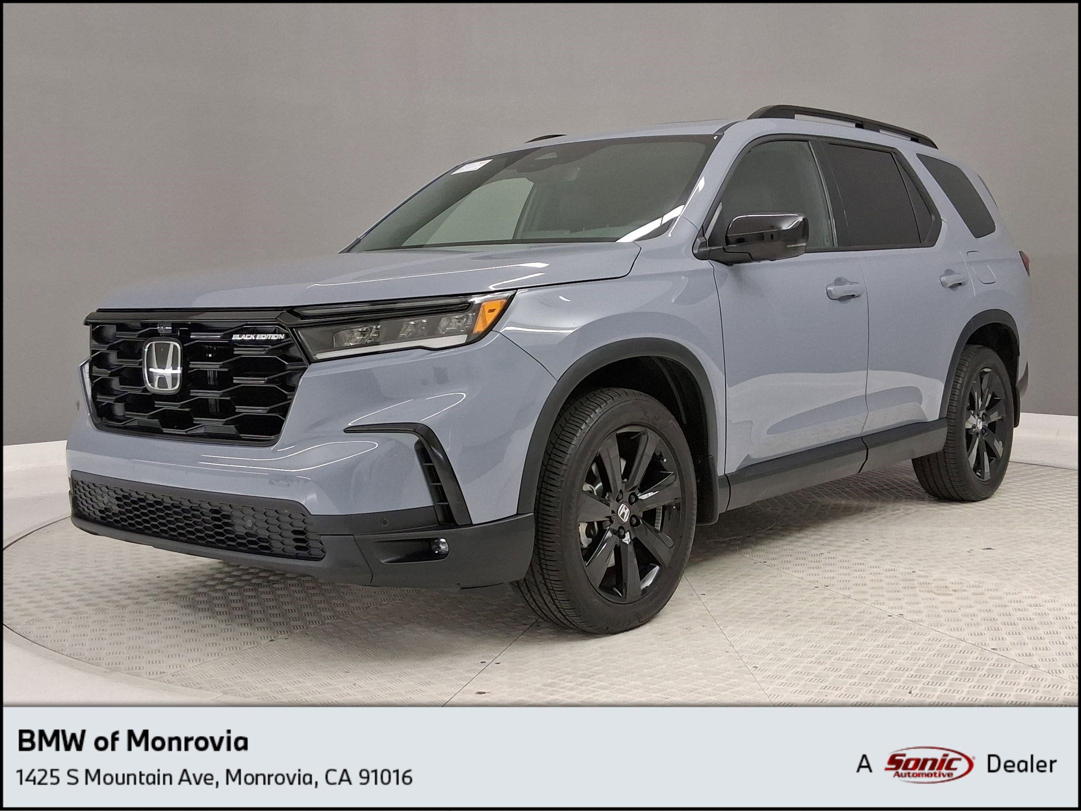 2025 Honda Pilot Black Edition AWD's photo