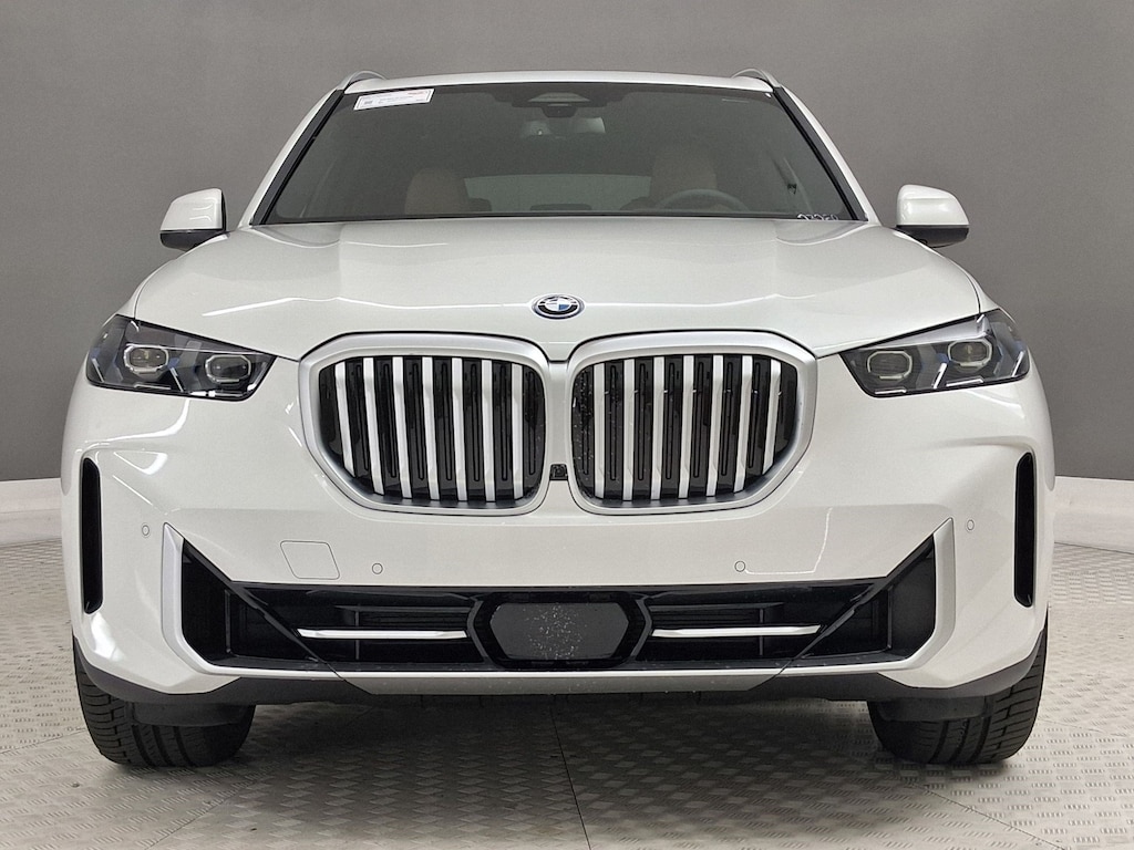 New 2026 BMW X5 PHEV xDrive50e SUV
