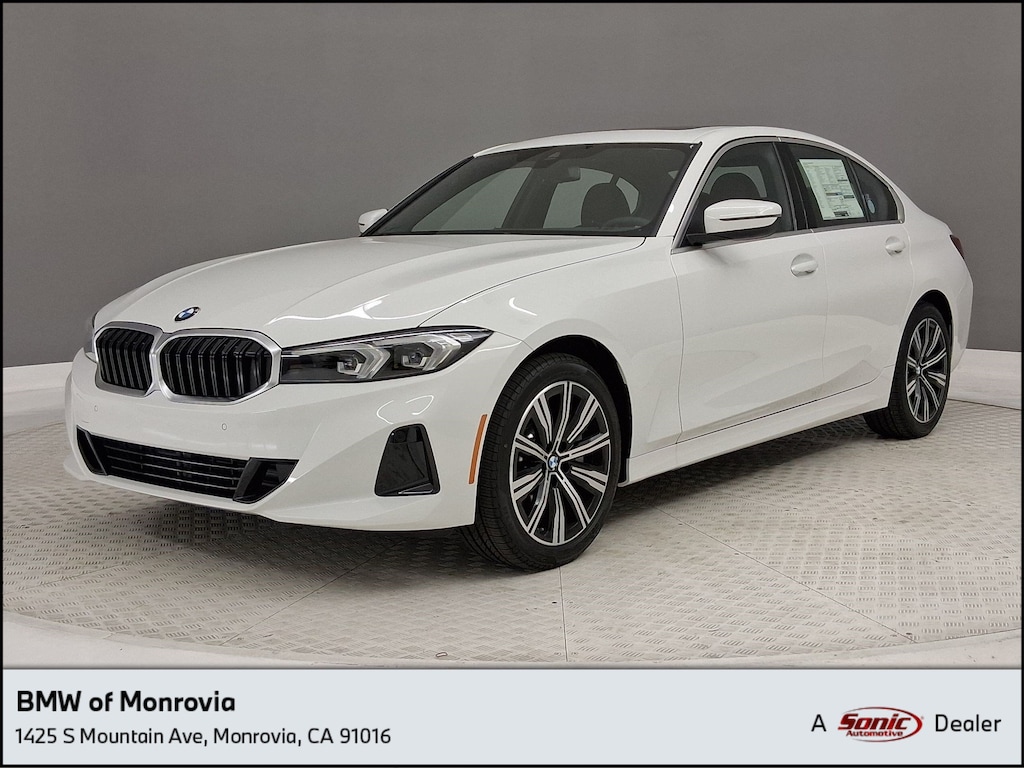 New 2026 BMW 330i Sedan
