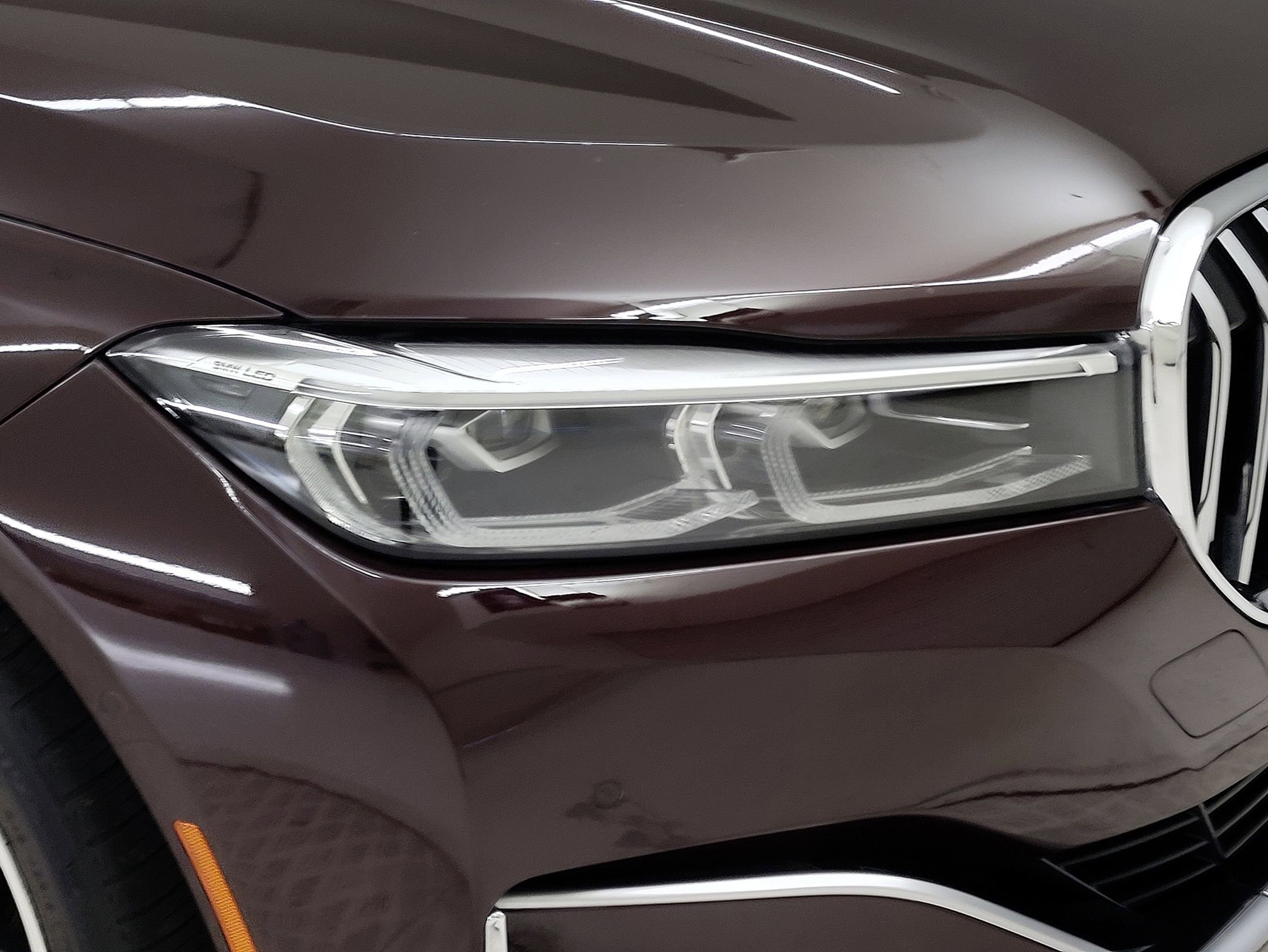 2020 Bmw 750i xDrive Sedan photo 3