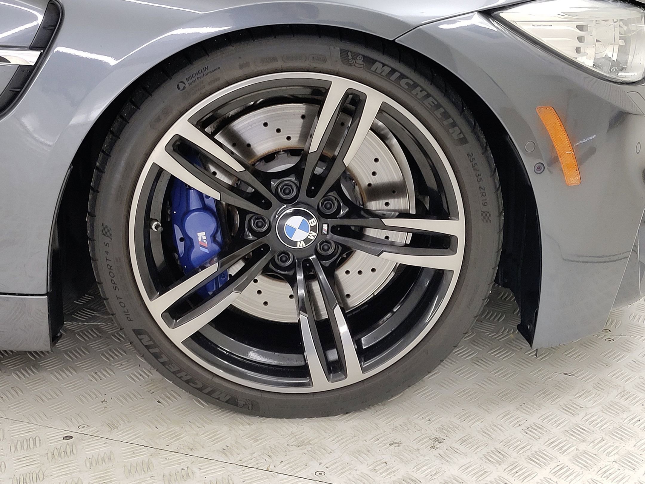 2016 Bmw M4 4-Series photo 4