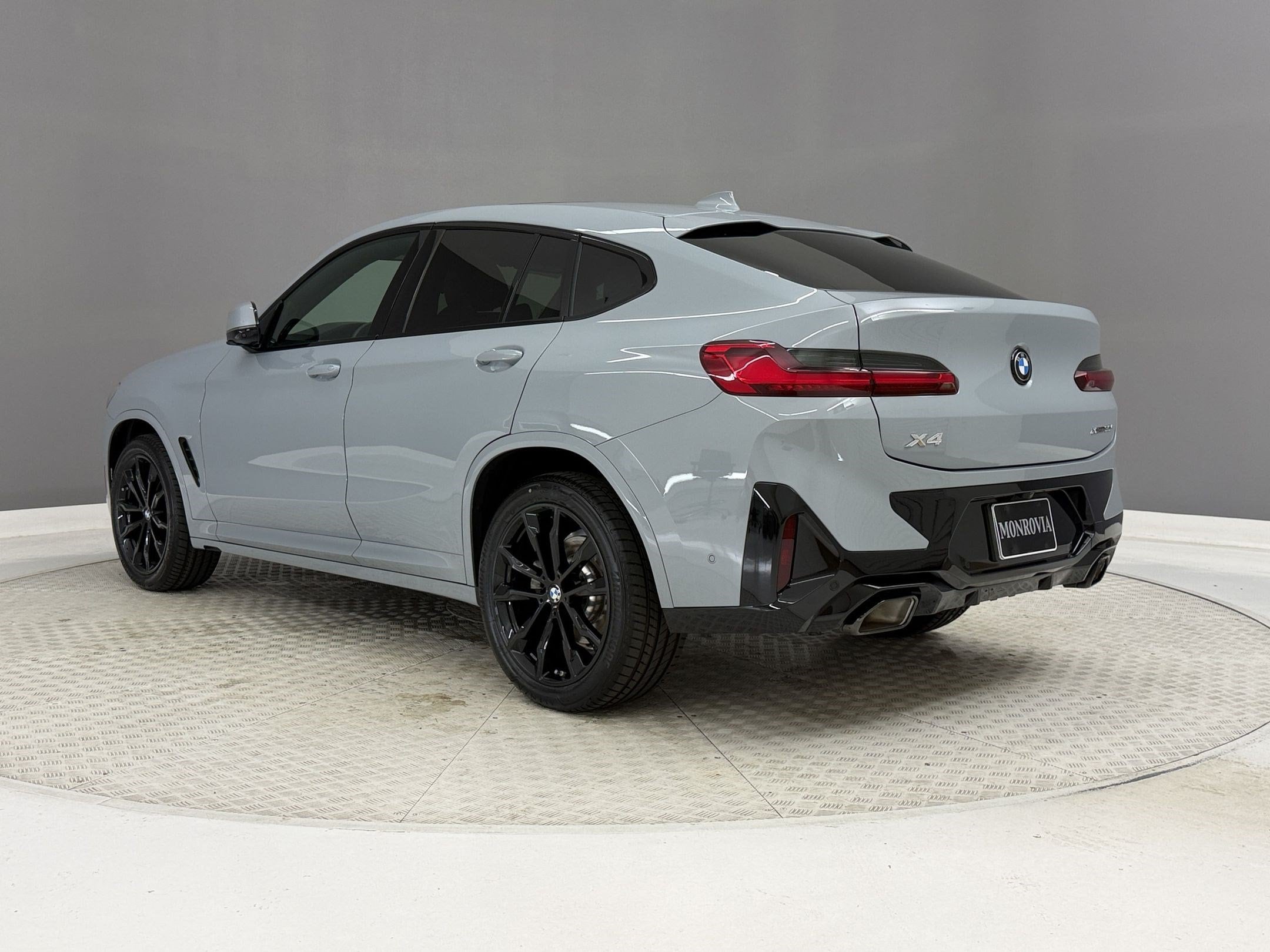 2024 BMW X4 XDrive30i SUV