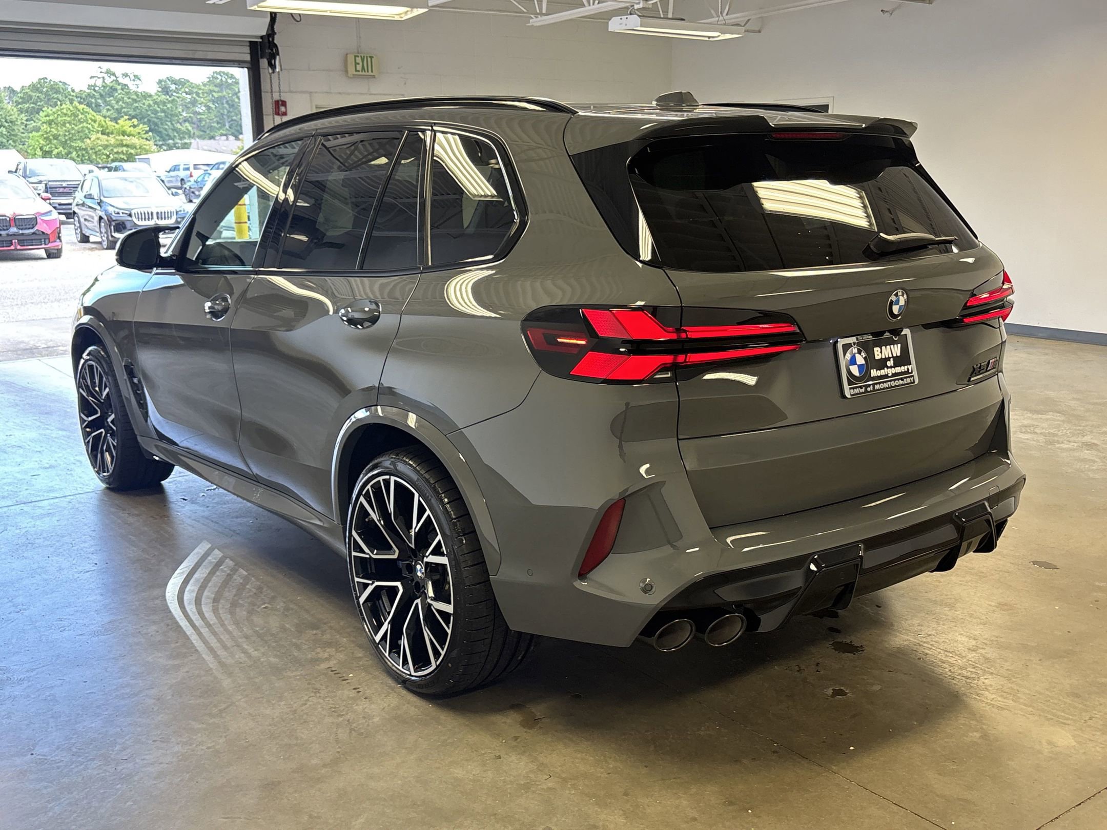 2026 Bmw X5 X5 M Competition photo 2