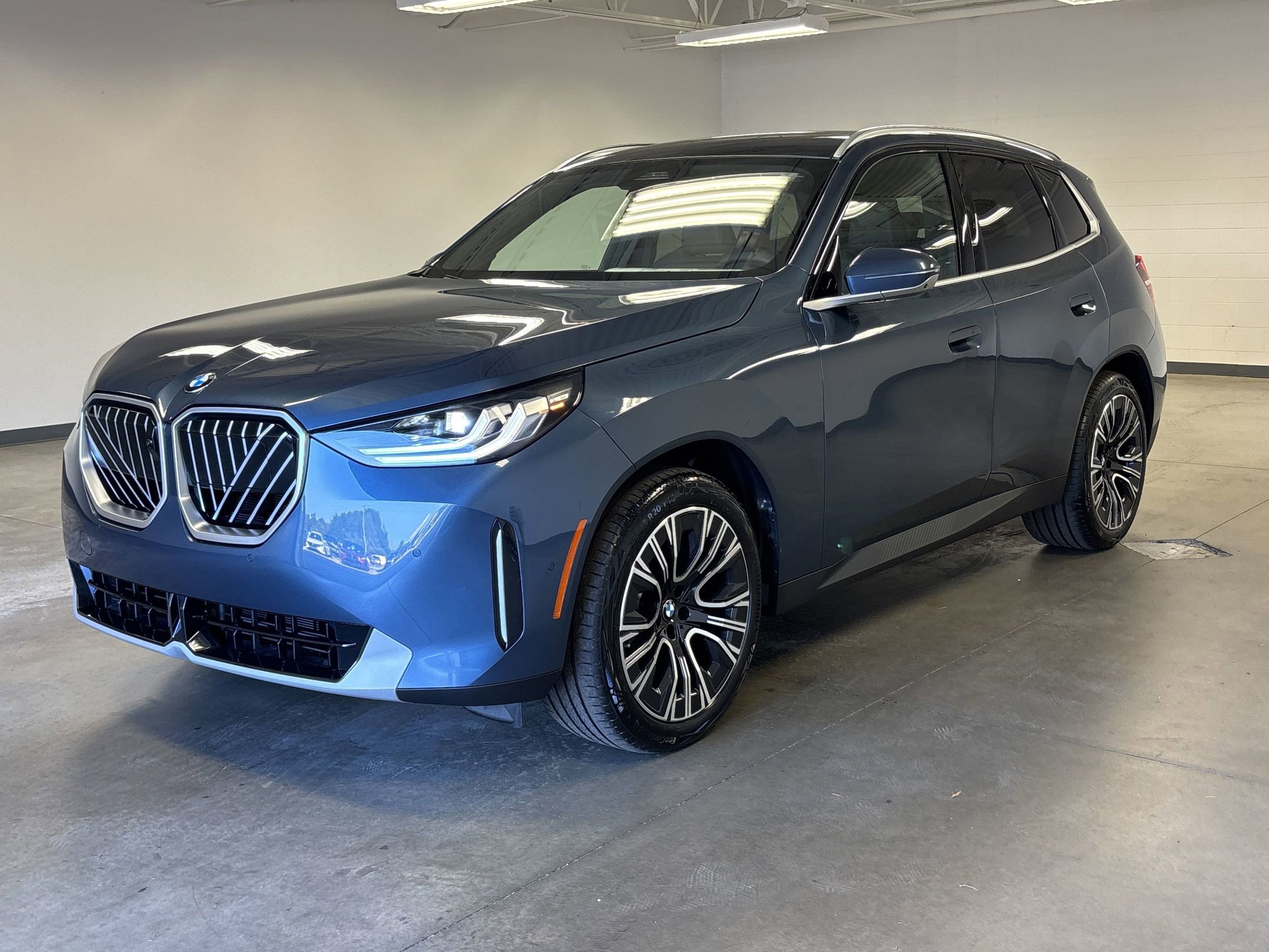2025 Bmw X3 30x Drive photo 2