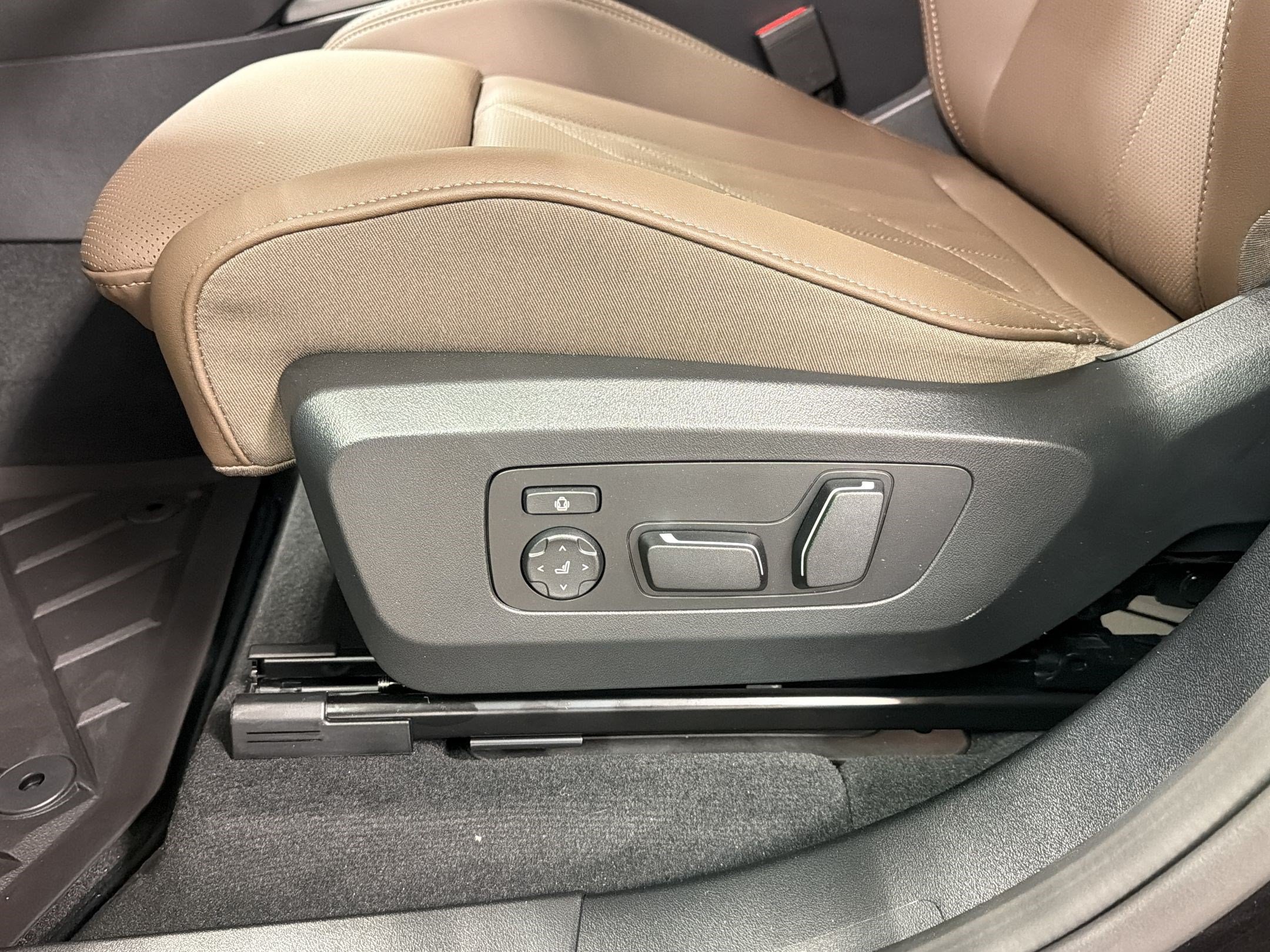 2026 BMW X3 30 - Photo 13