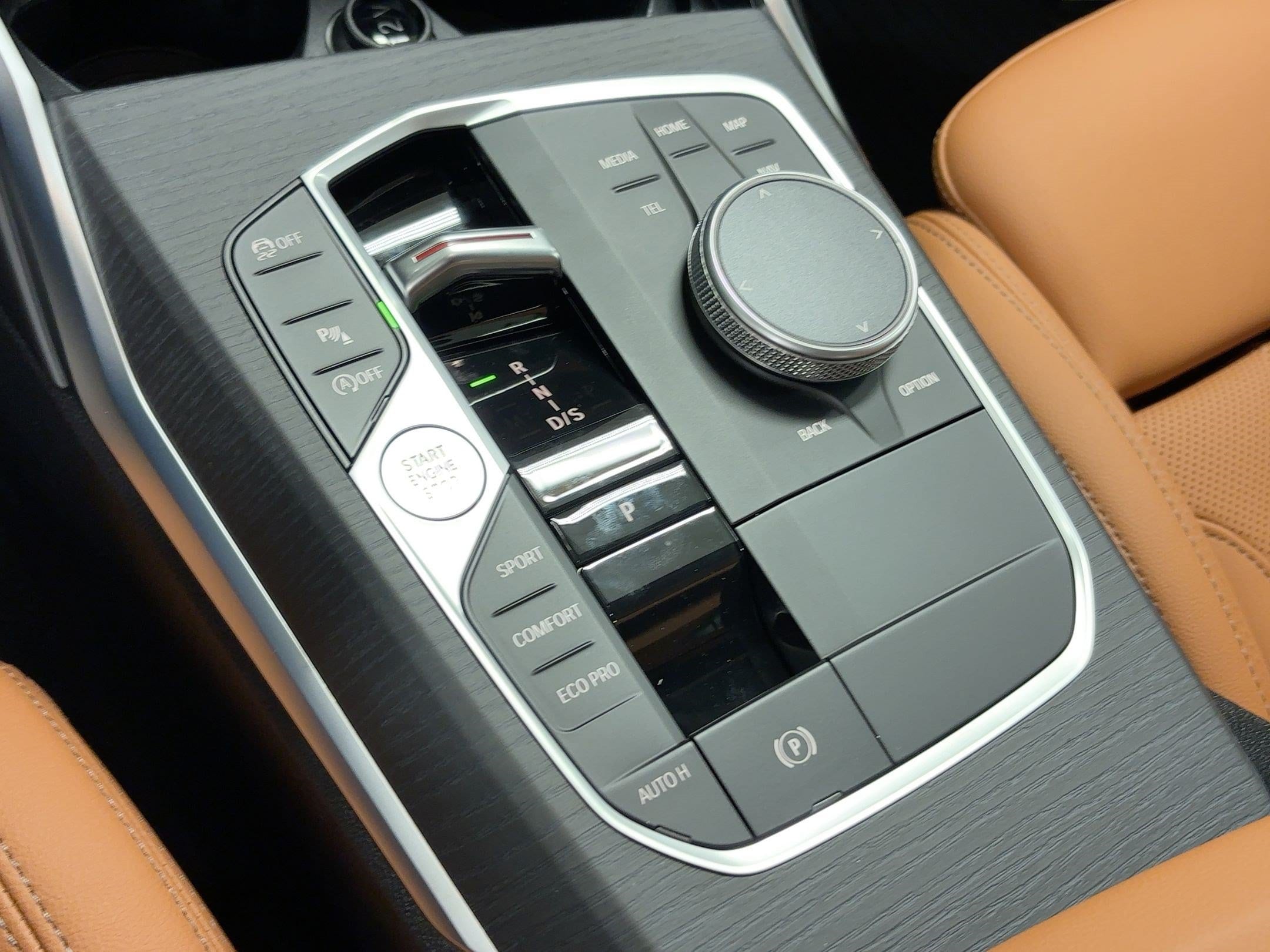 2026 BMW 3 Series 330i - Photo 14
