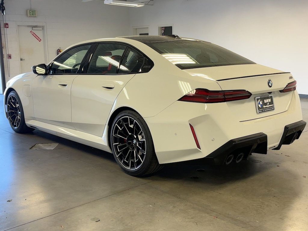 New 2026 BMW M5 Sedan