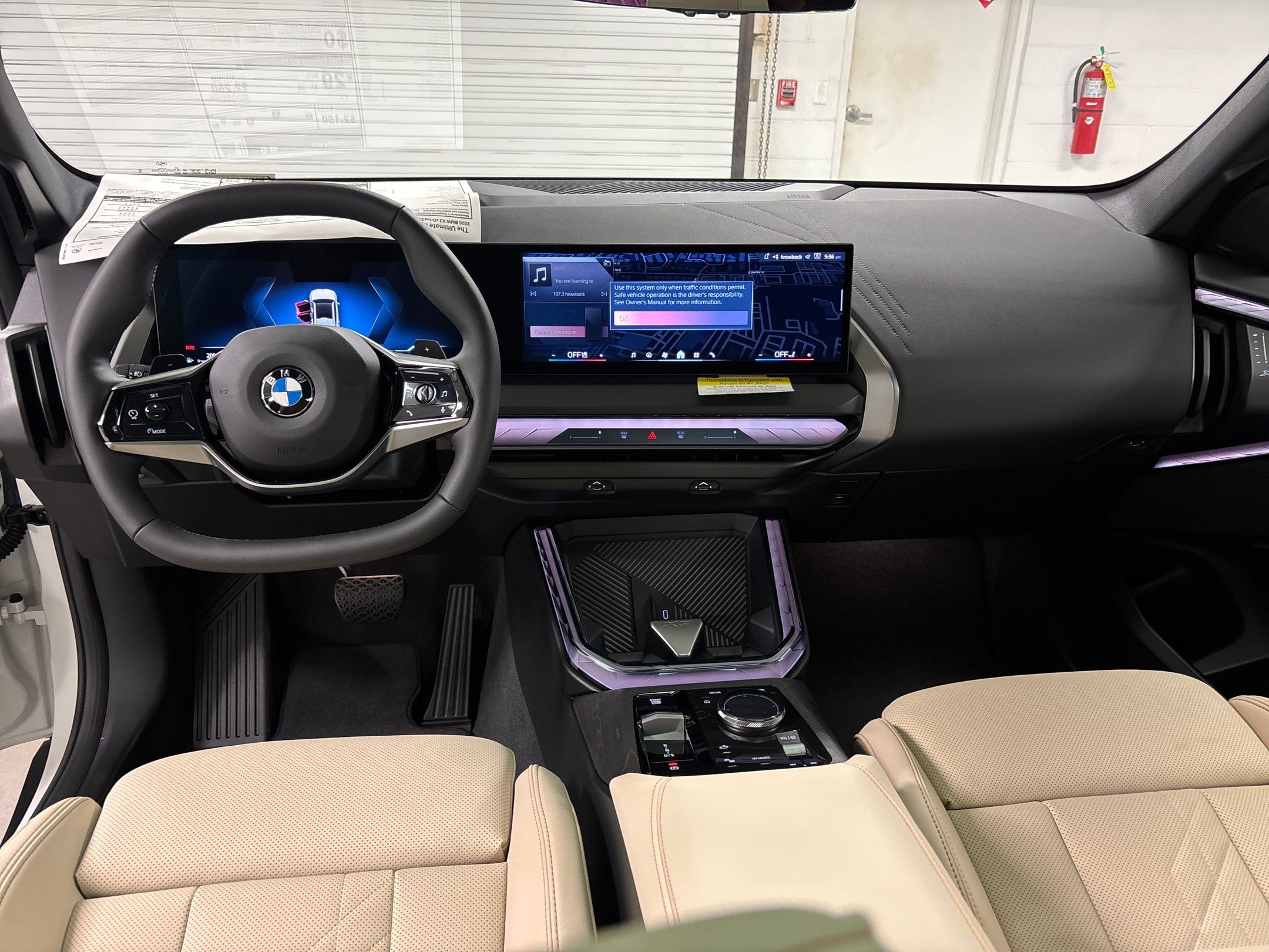 2026 BMW X3 30 - Photo 16