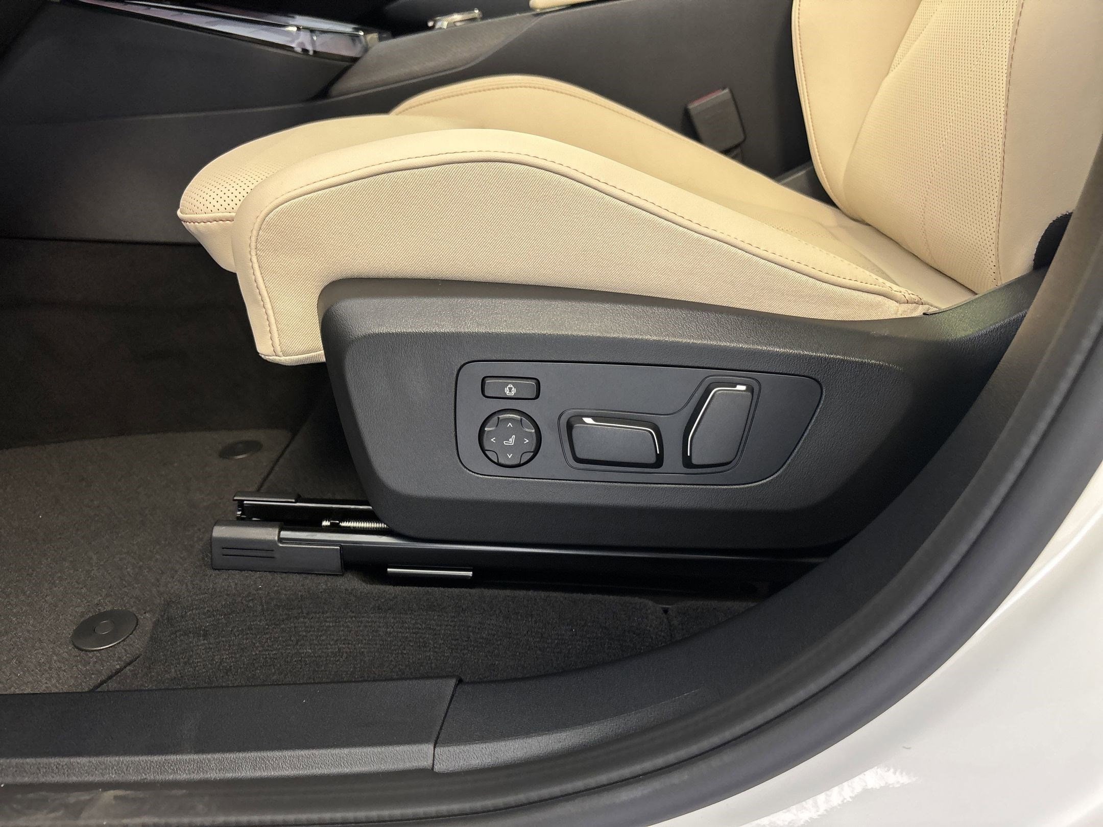 2025 BMW X3 30 - Photo 13