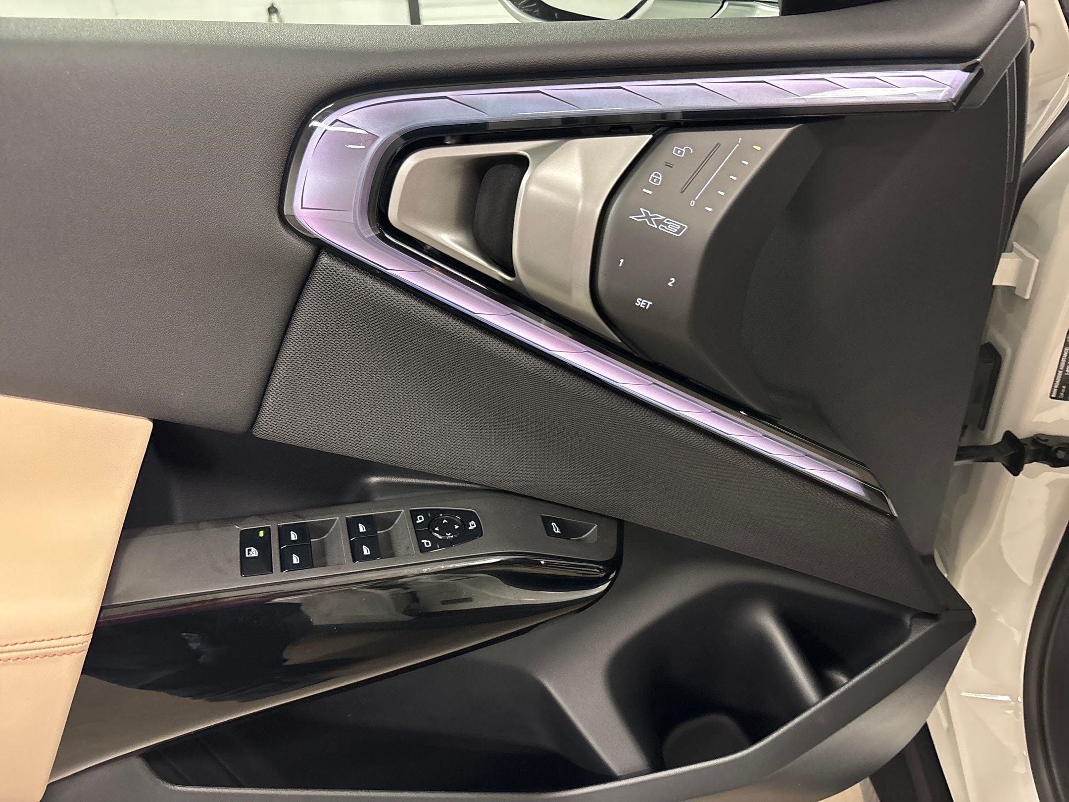 2026 BMW X3 30 - Photo 12