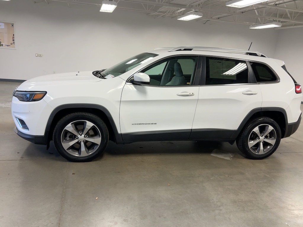 Used 2019 Jeep Cherokee Limited SUV