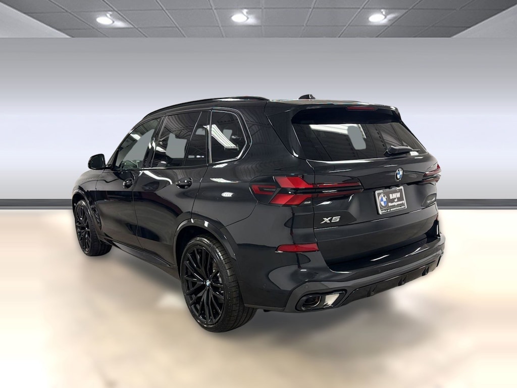 New 2026 BMW X5 sDrive40i SUV