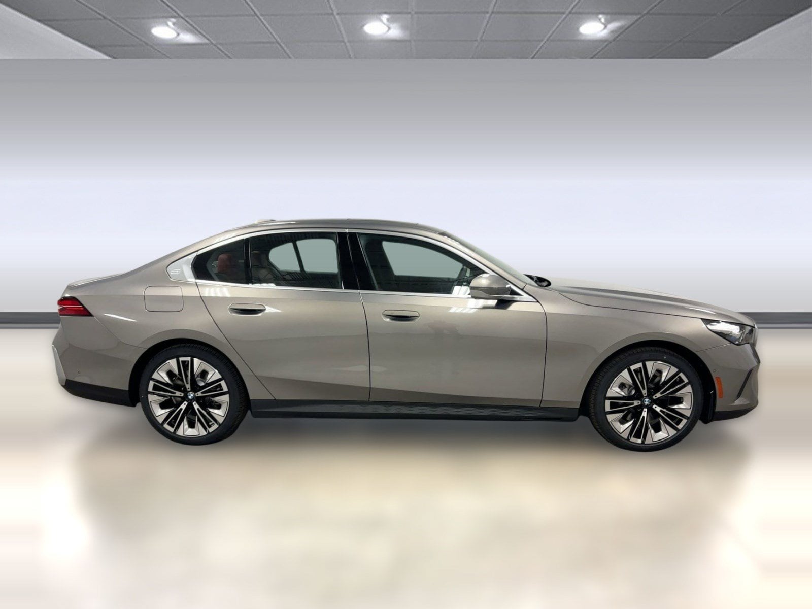 2026 BMW 5 Series 530i - Photo 6