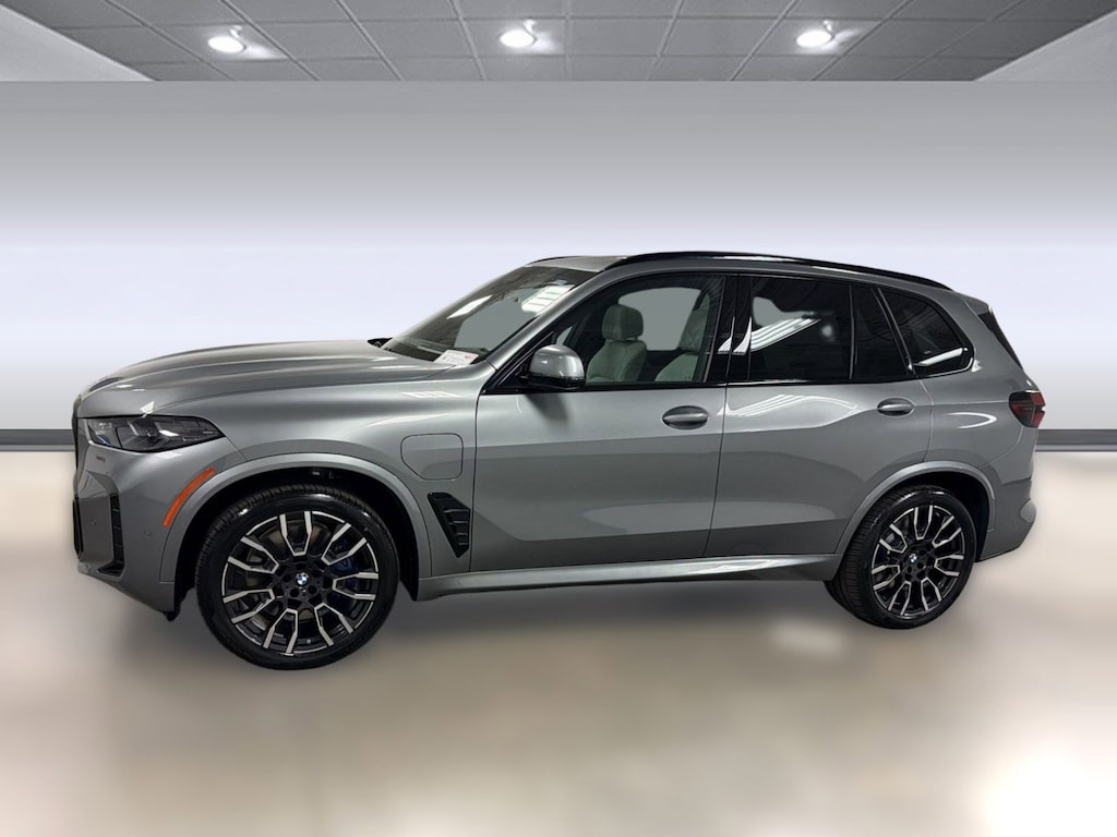 New 2026 BMW X5 PHEV xDrive50e SUV