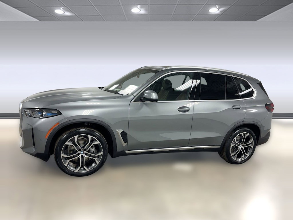 New 2026 BMW X5 sDrive40i SUV