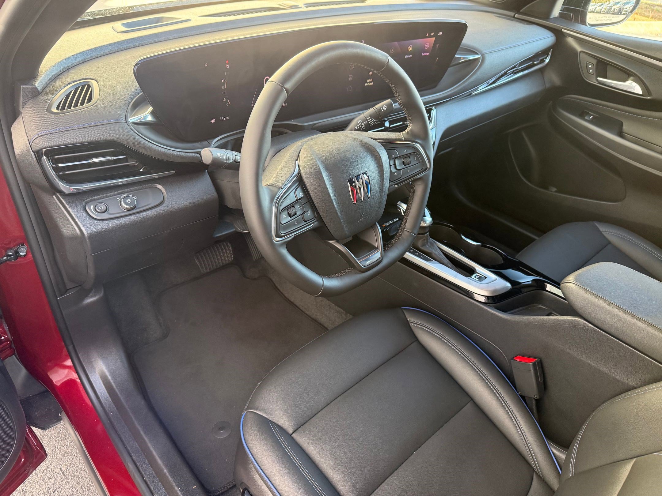 2025 Buick Envista ST photo 4