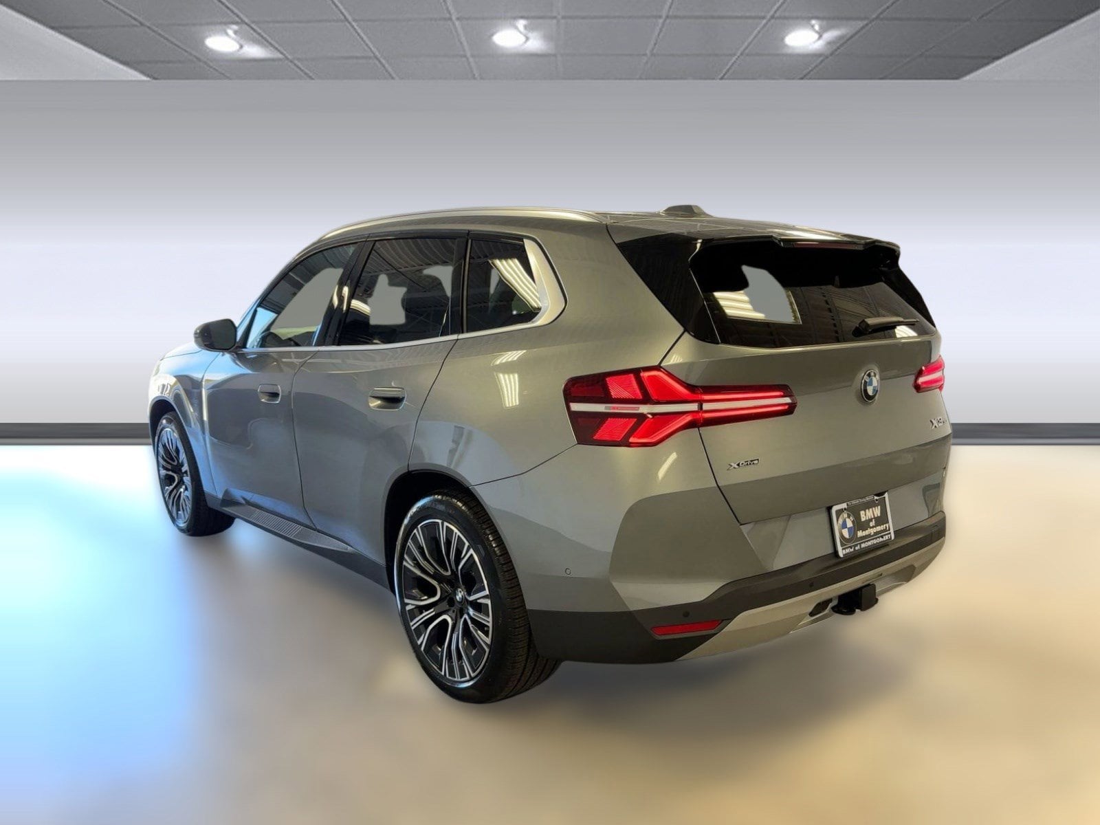 2026 BMW X3 30 xDrive photo 2