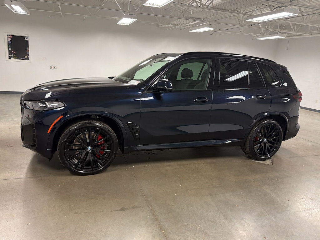 New 2026 BMW X5 sDrive40i SUV