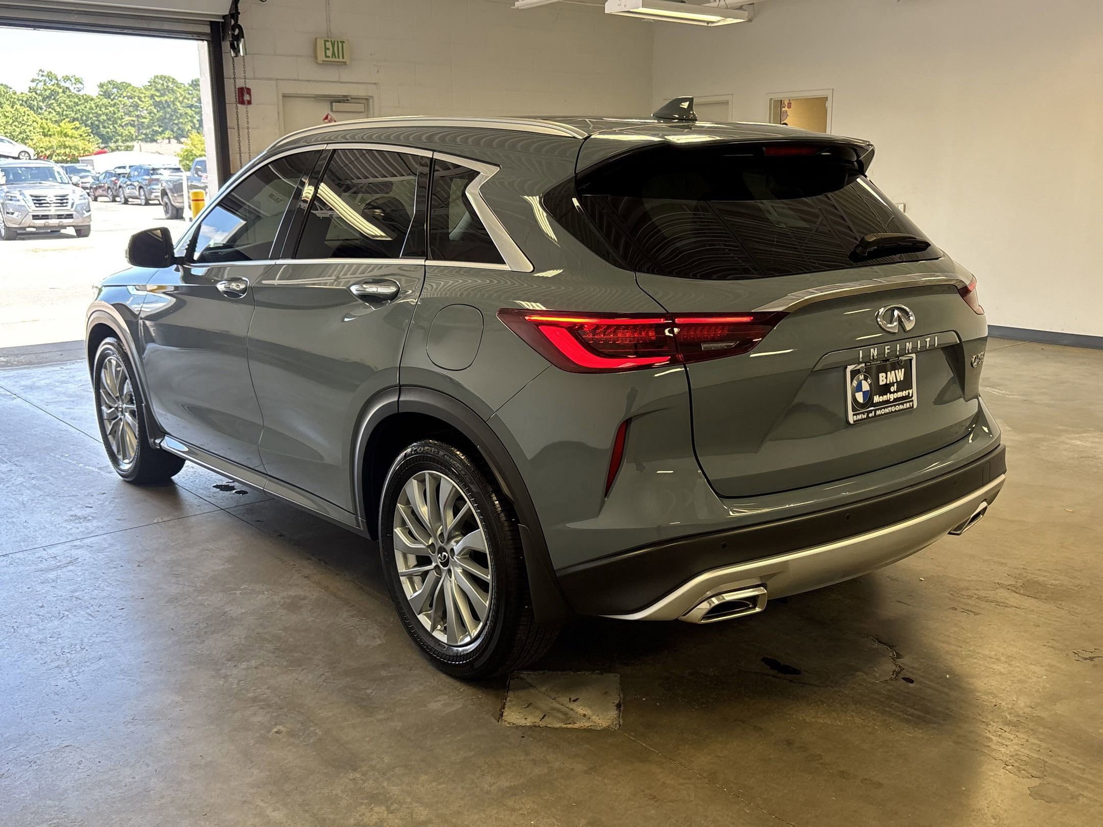 2024 Infiniti QX50 Luxe photo 3