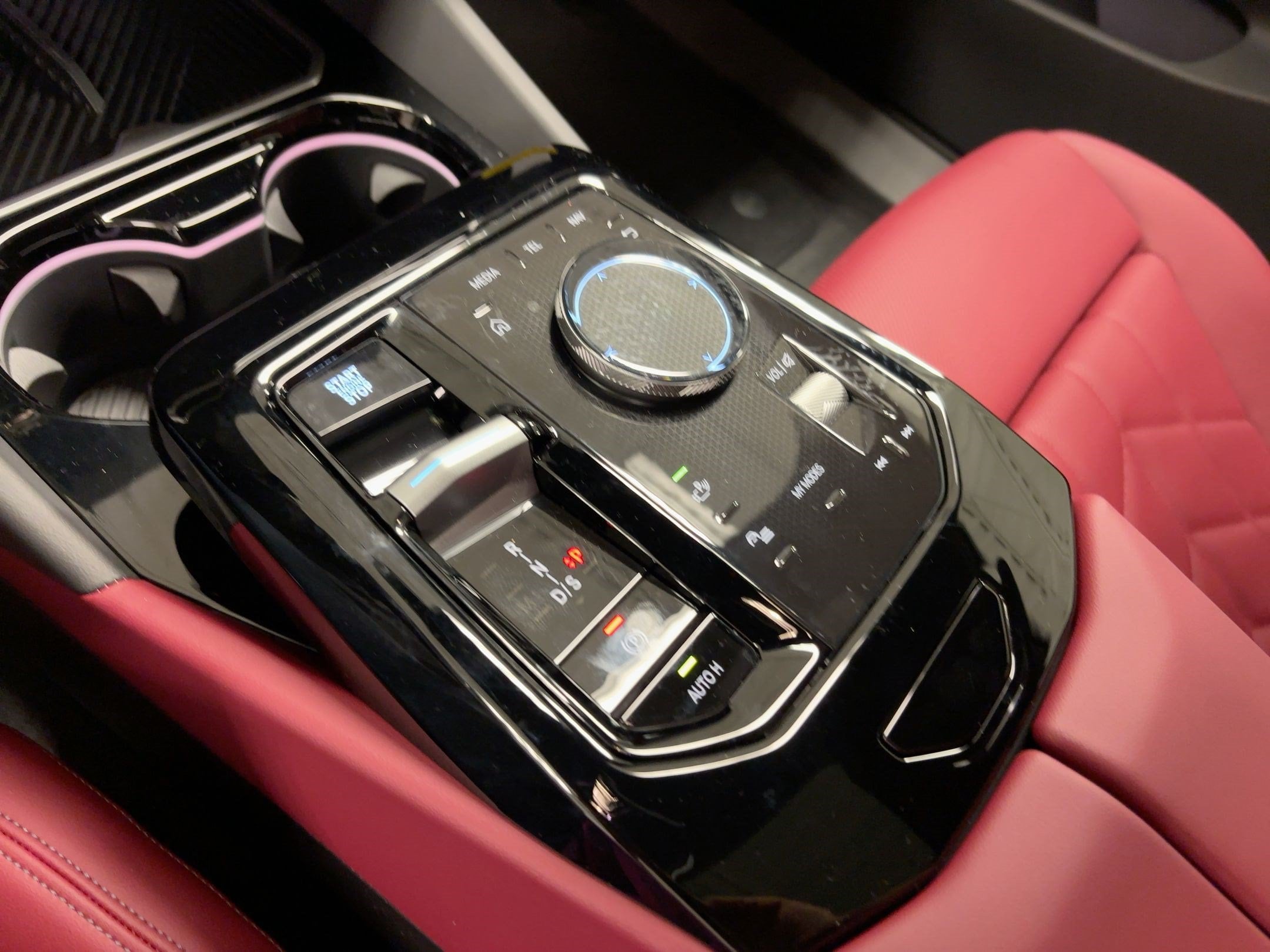 2026 BMW 5 Series 530i - Photo 17