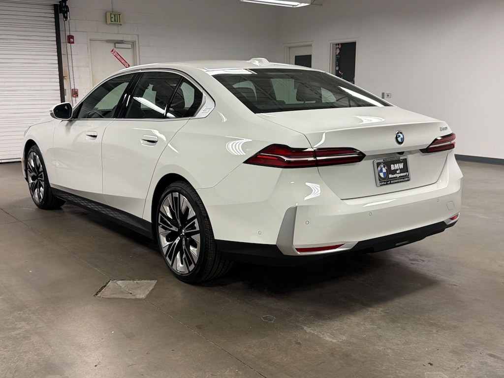 New 2027 BMW 530i Sedan