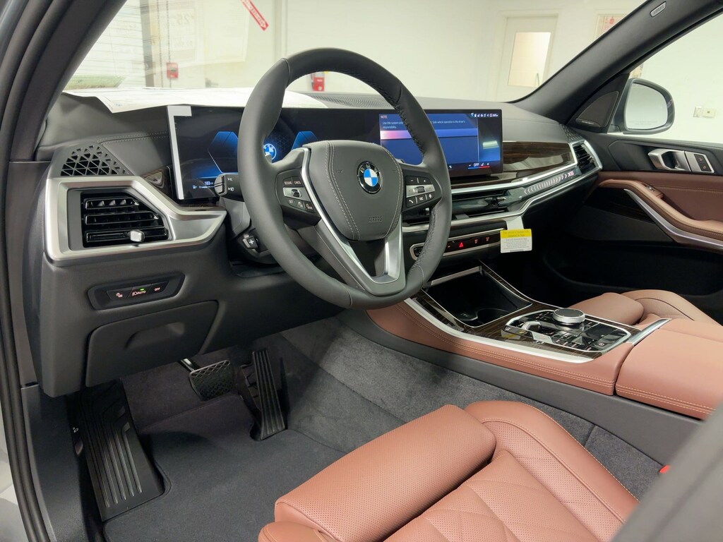 New 2026 BMW X5 sDrive40i SUV