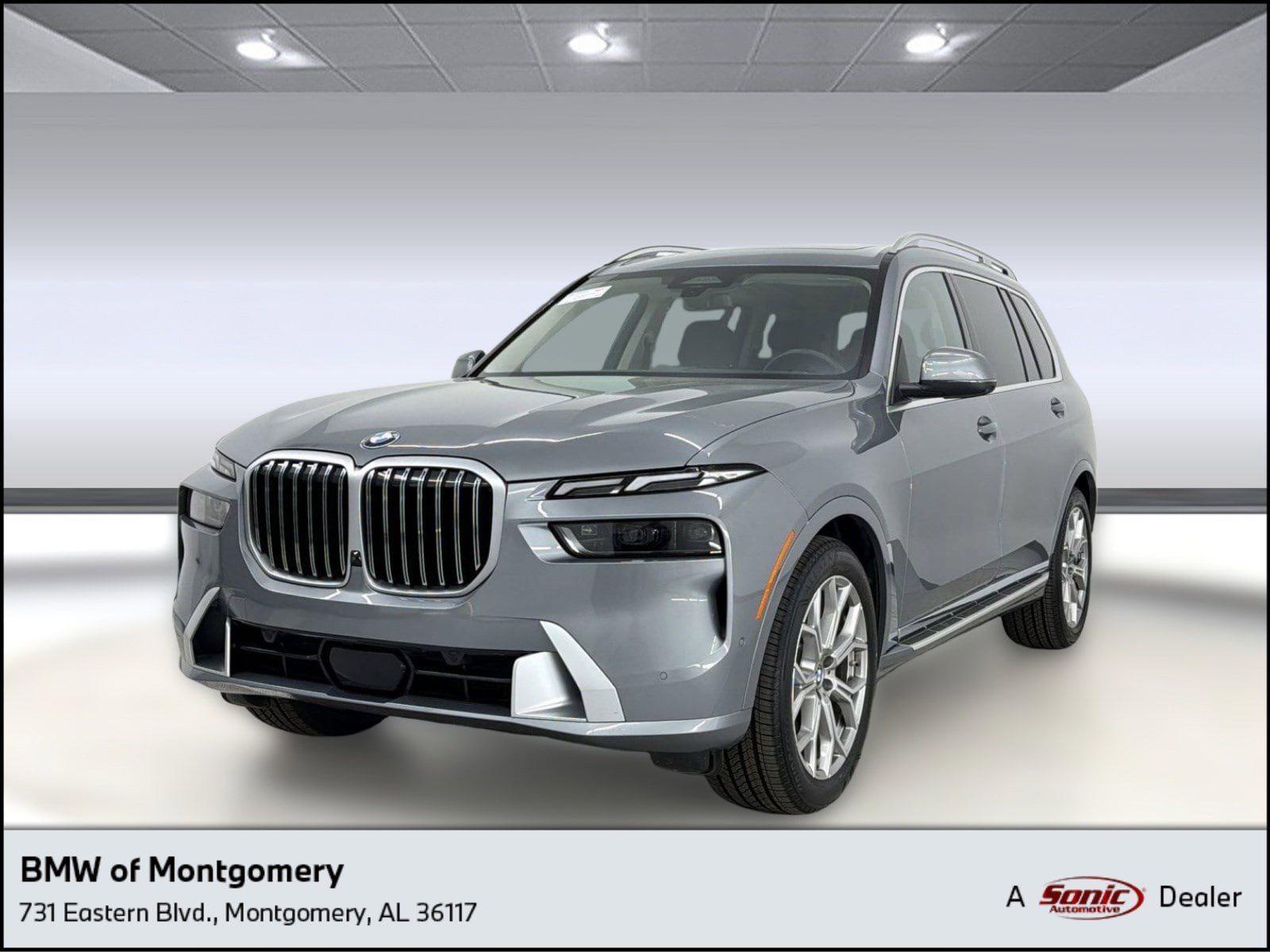 2025 BMW X7 xDrive40i's photo