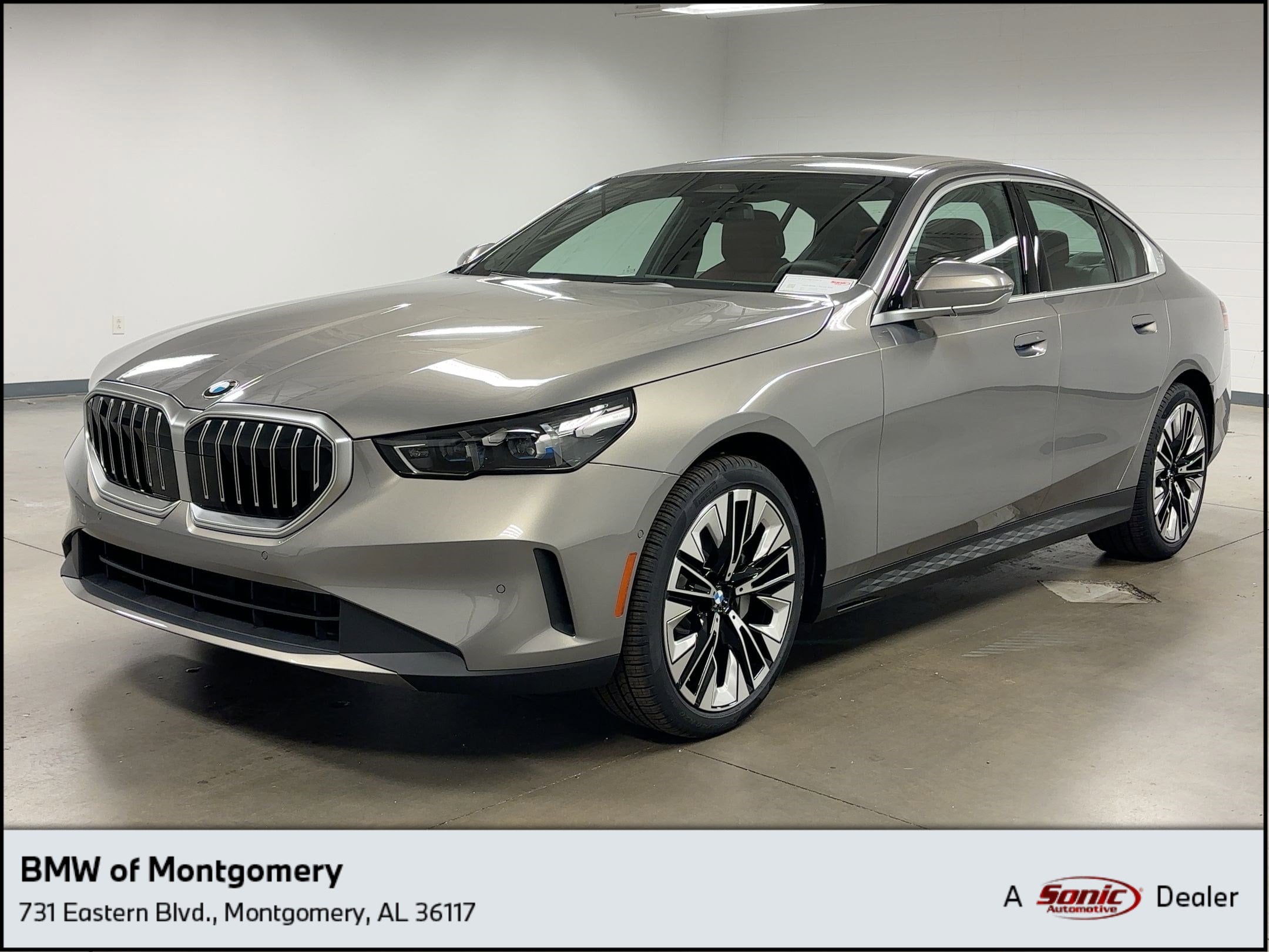 2026 BMW 5 Series 530i's photo