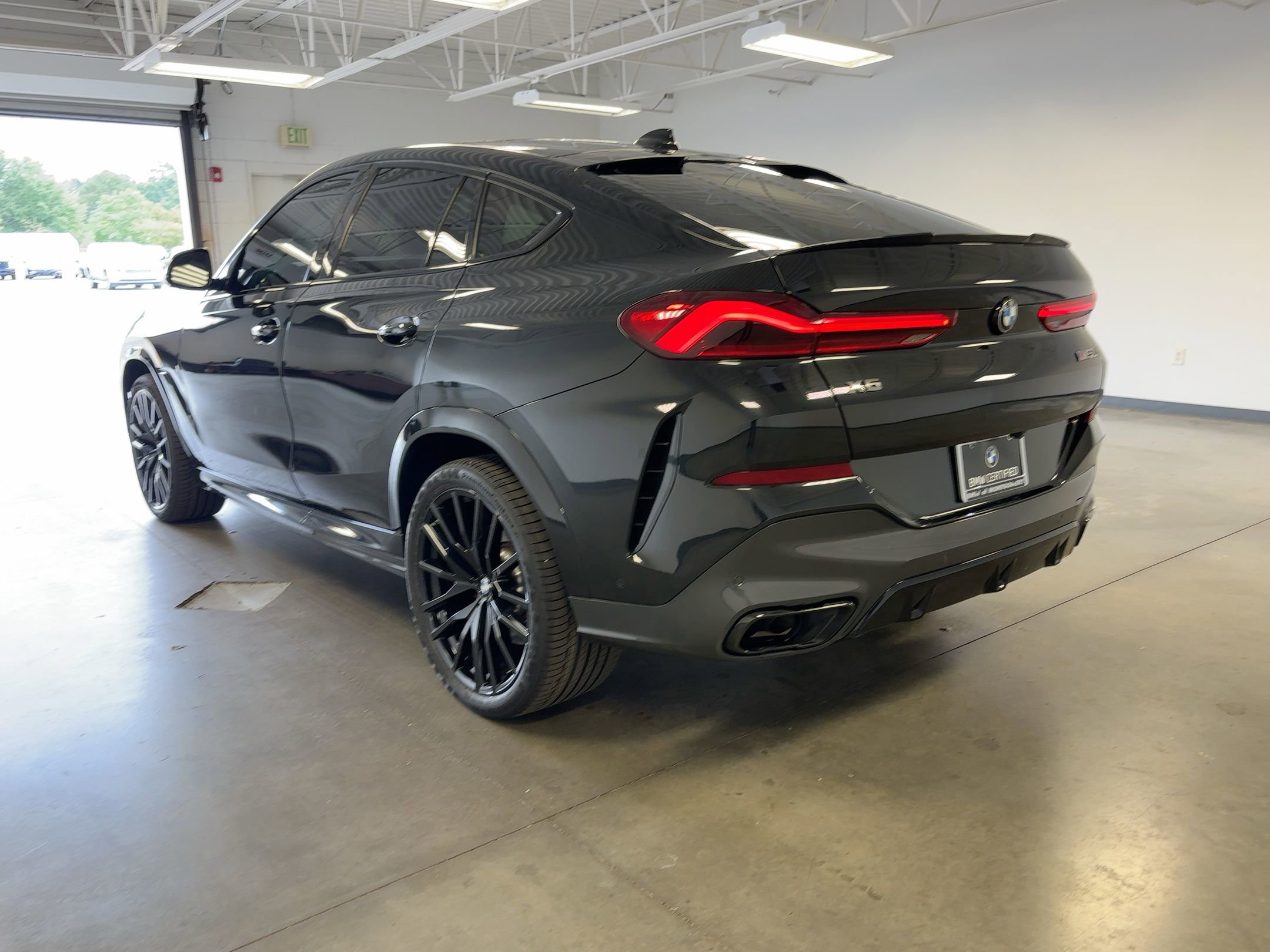 2022 Bmw X6 M50i photo 3