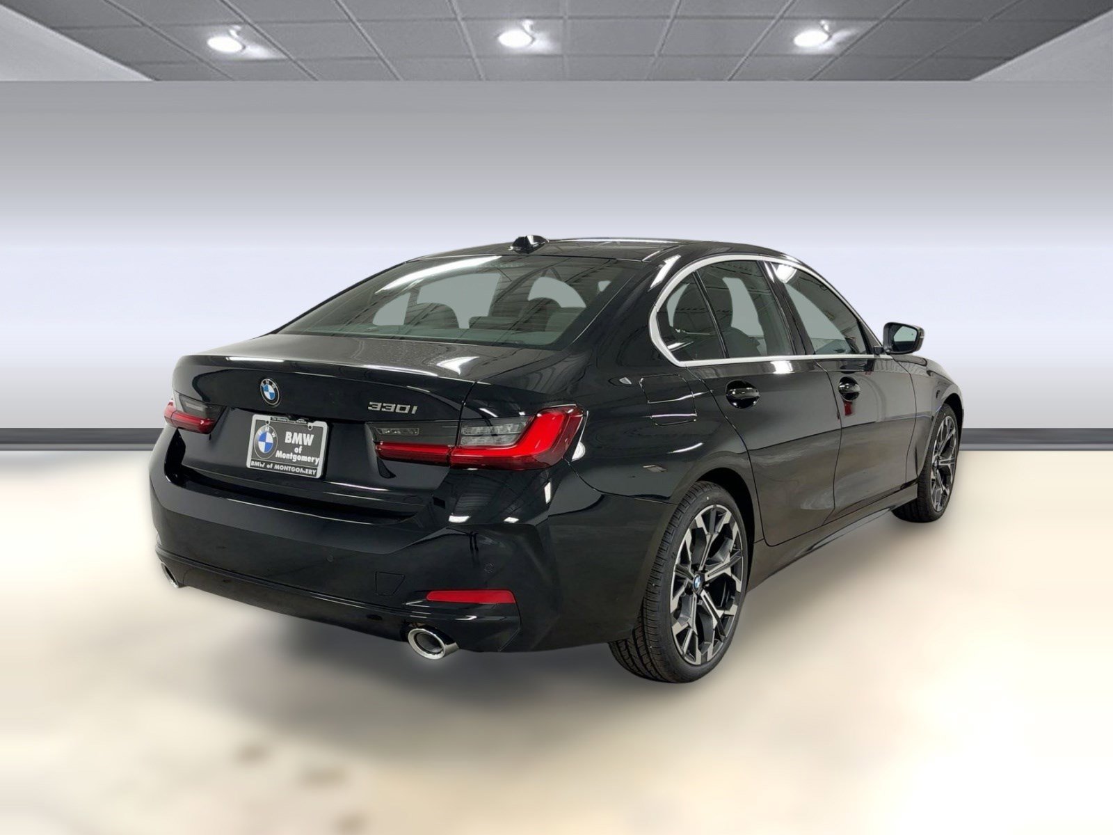 2026 BMW 3 Series 330i - Photo 7