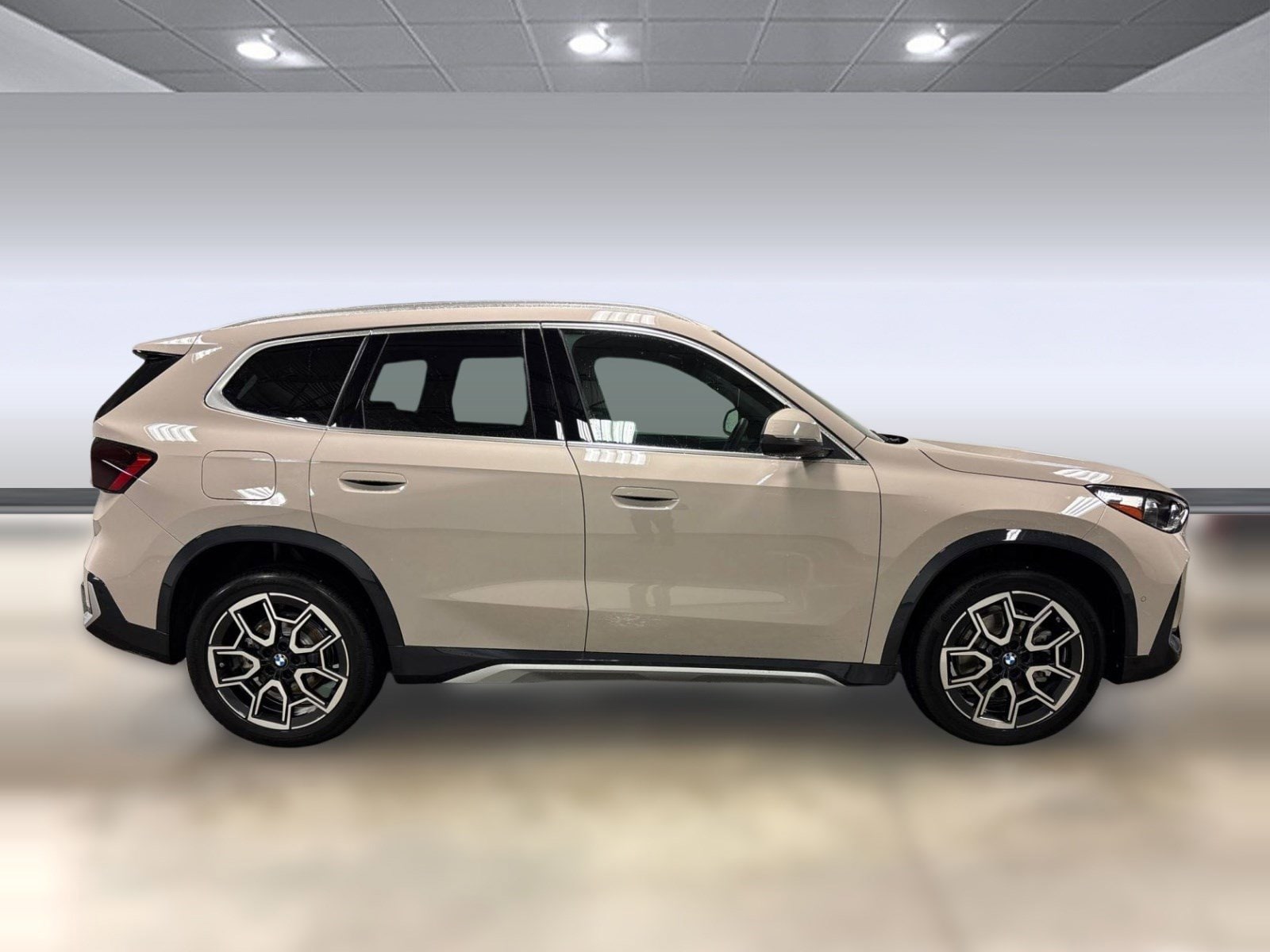 2026 BMW X1 xDrive28i photo 6