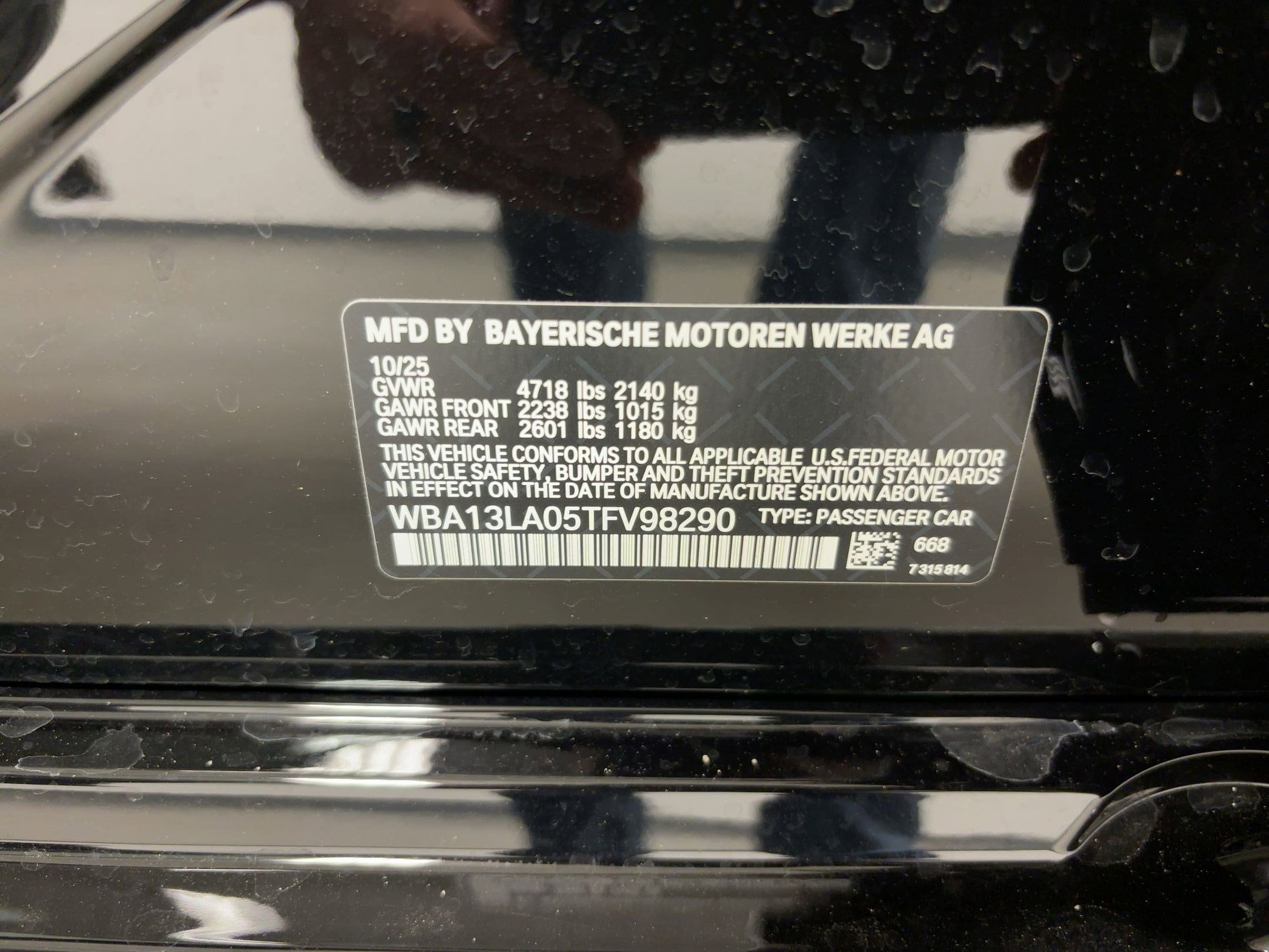 2026 BMW 3 Series 330i - Photo 18