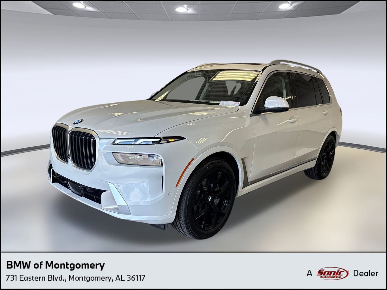 2026 BMW X7 40i's photo