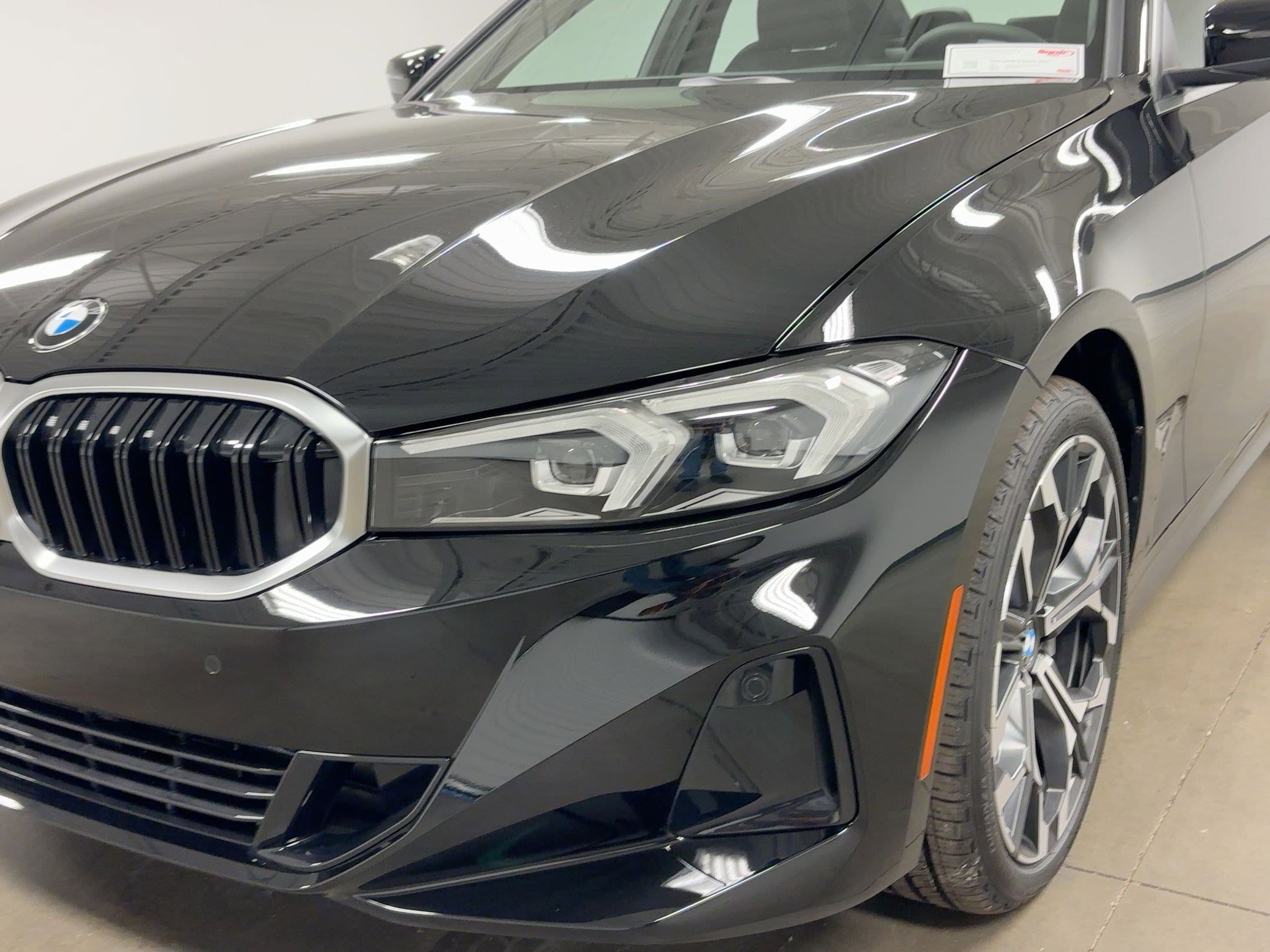2026 BMW 3 Series 330i - Photo 9