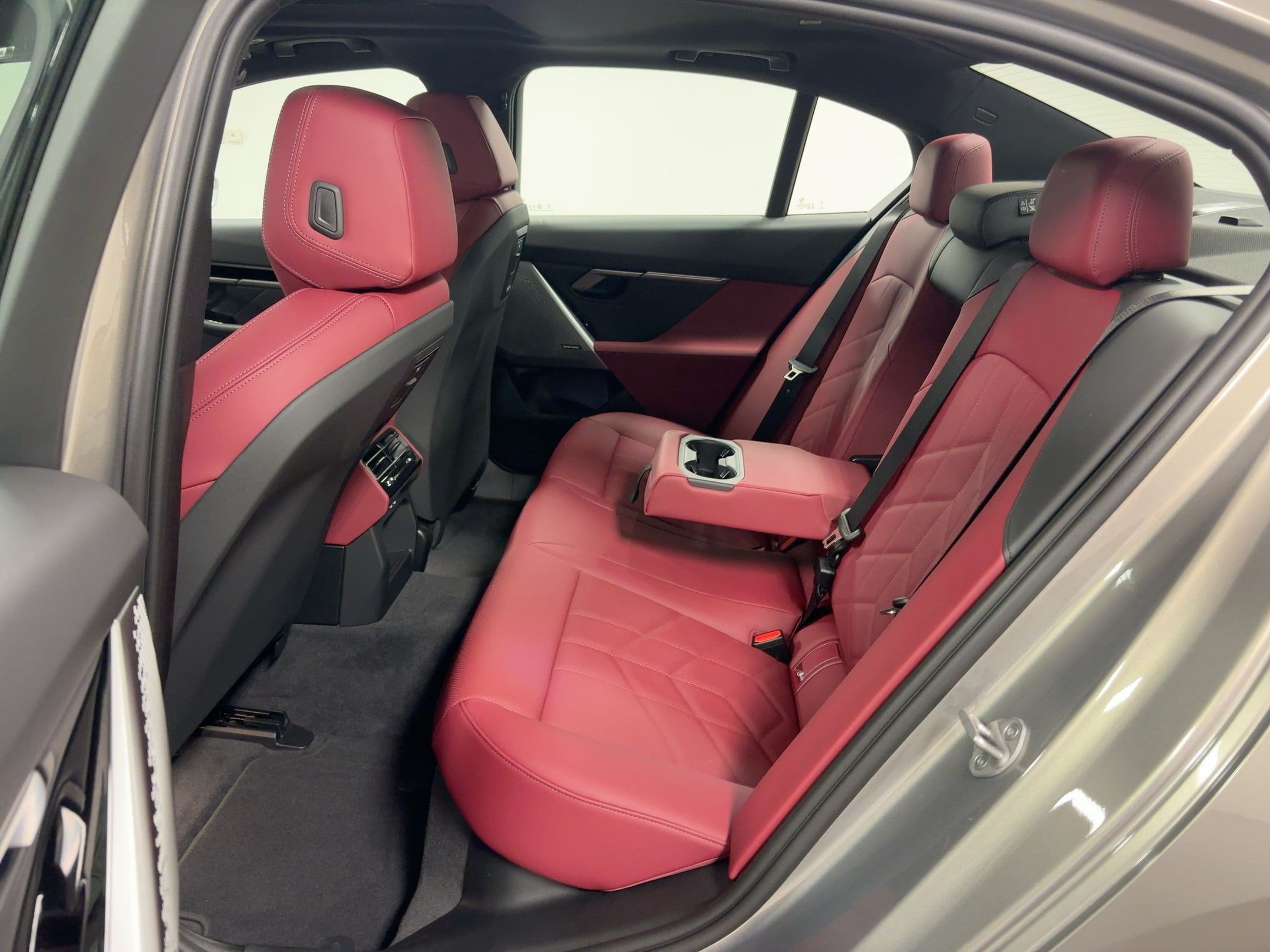 2026 BMW 5 Series 530i - Photo 13