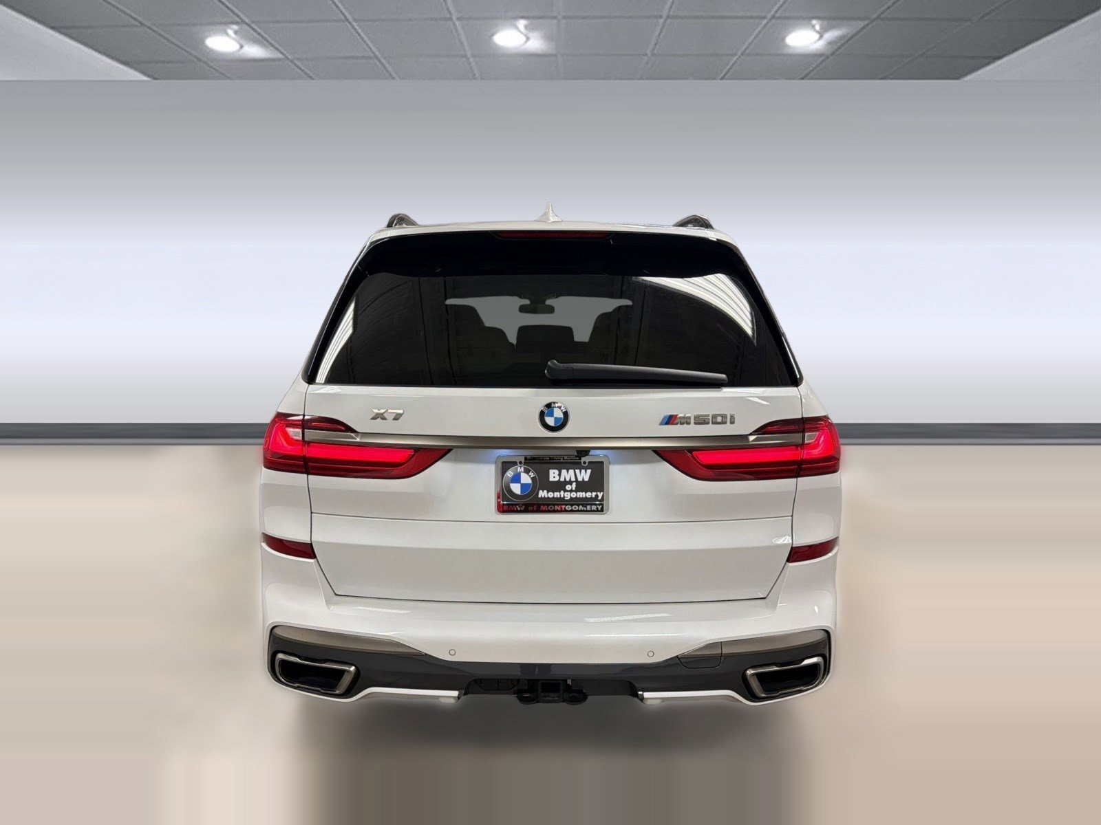 2021 BMW X7 photo 3