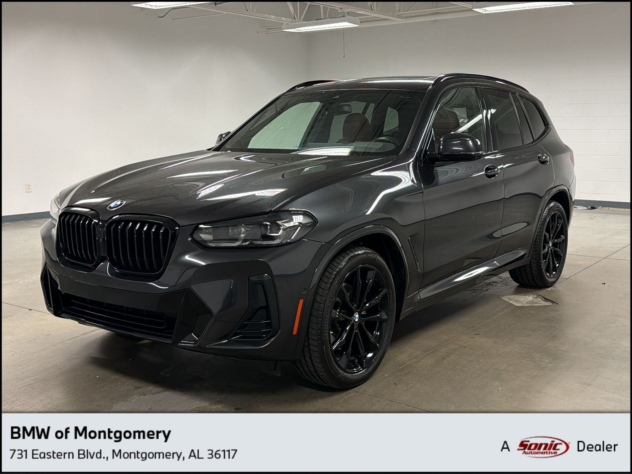 2023 BMW X3 sDrive30i's photo